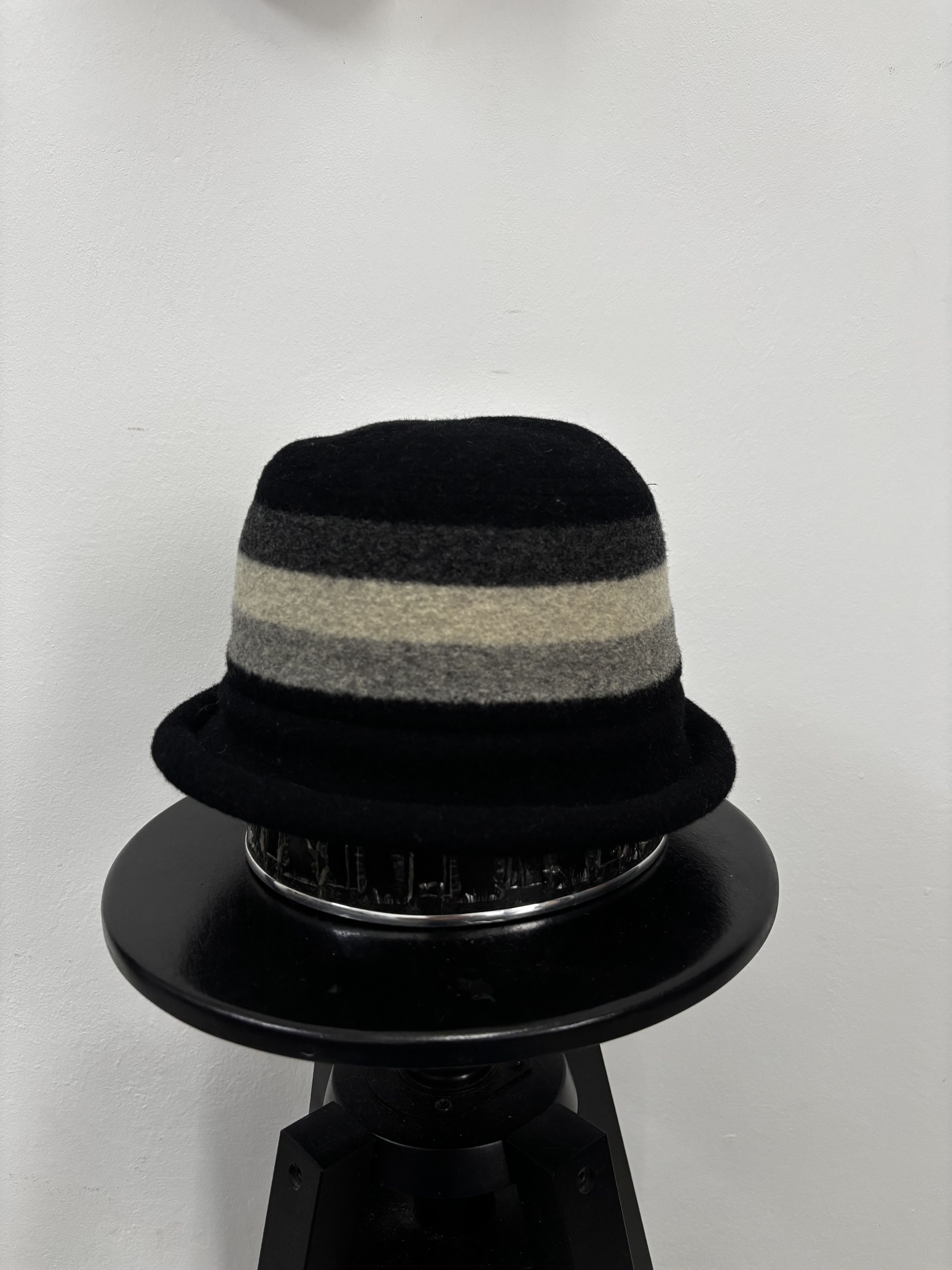 Givenchy Vintage Givenchy Chapeaux Bucket Hat Cap Size ONE SIZE - 1 Thumbnail
