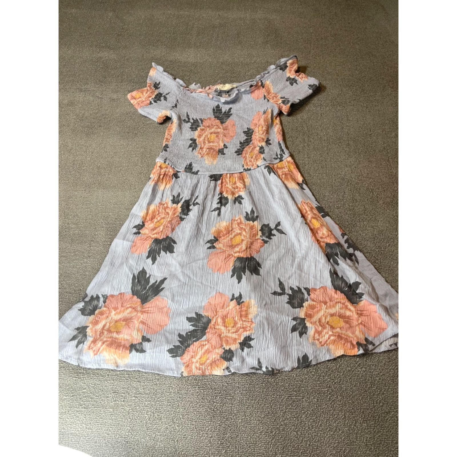 Vintage VINTAGE L.A. Hearts Dress Womens Small Short Sleeve Floral Blue Knee Length Sundress Smocked Heart Off the Shoulder Short Sleeve Dress Size 28" / US 6 / IT 42 - 2 Thumbnail