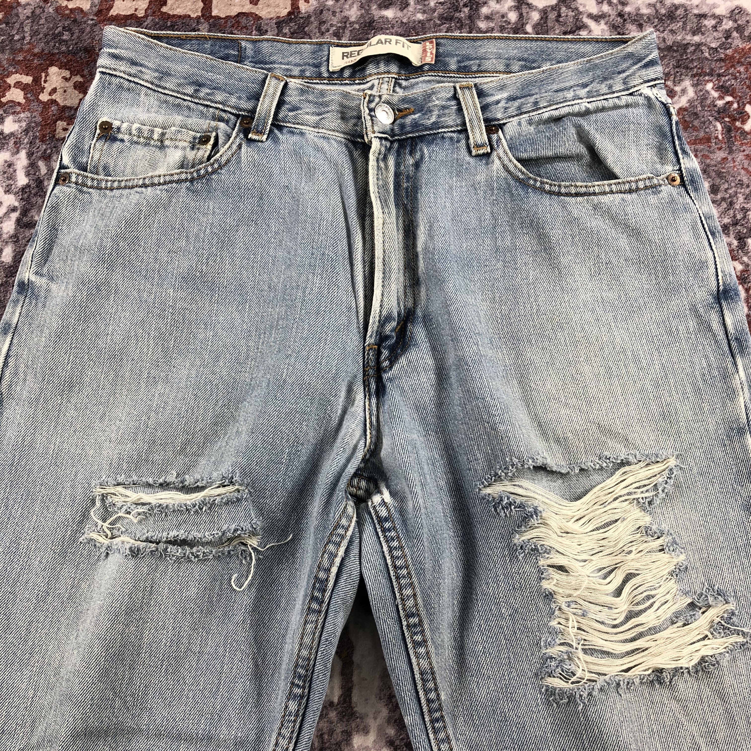 Levi's × Vintage Vintage Light Wash Levis 505 Jeans-JM2469 Size US 34 / EU 50 - 3 Thumbnail