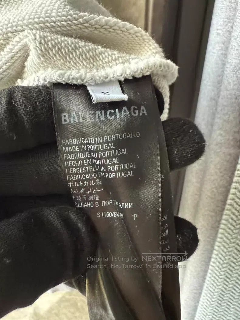 Balenciaga Balenciaga Embroidered Logo Round Neck Sweatshirt Size US S / EU 44-46 / 1 - 5 Thumbnail