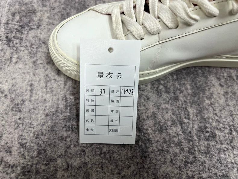 Givenchy Givenchy Sise37 Red Tail White Shoes Casual Shoes Size US 5 / EU 37 - 8 Thumbnail