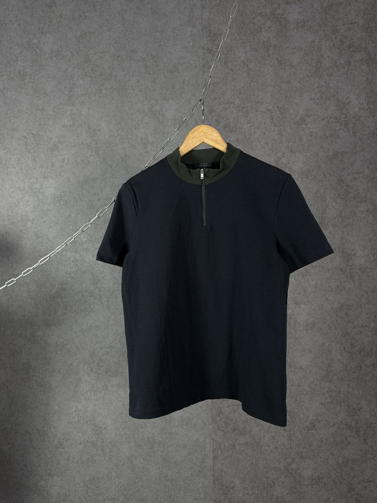 Cos COS 1/3 zip tee Size US S / EU 44-46 / 1 - 1 Thumbnail