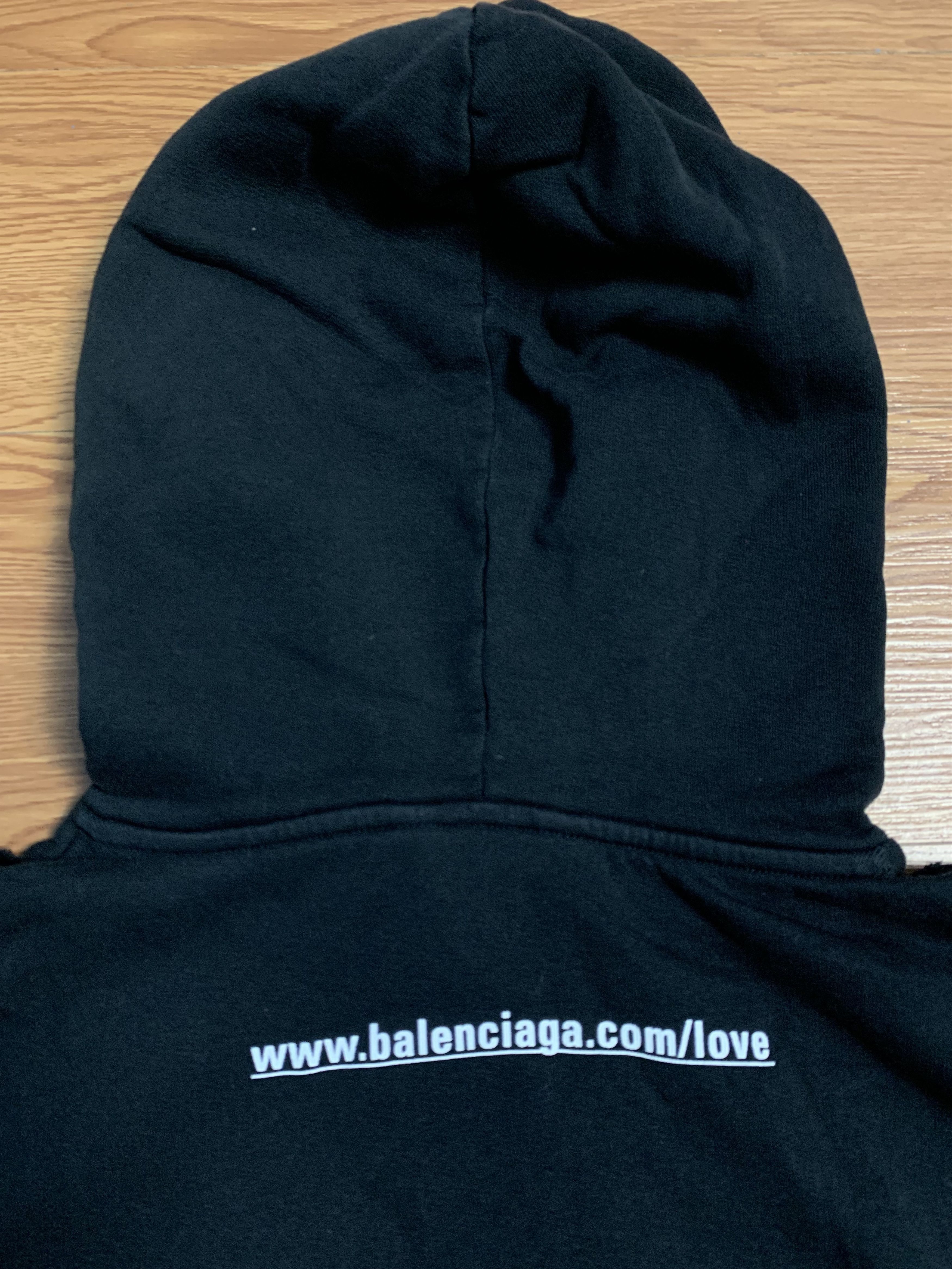 Balenciaga Balenciaga Love Distressed Hoodie Size US S / EU 44-46 / 1 - 10 Thumbnail