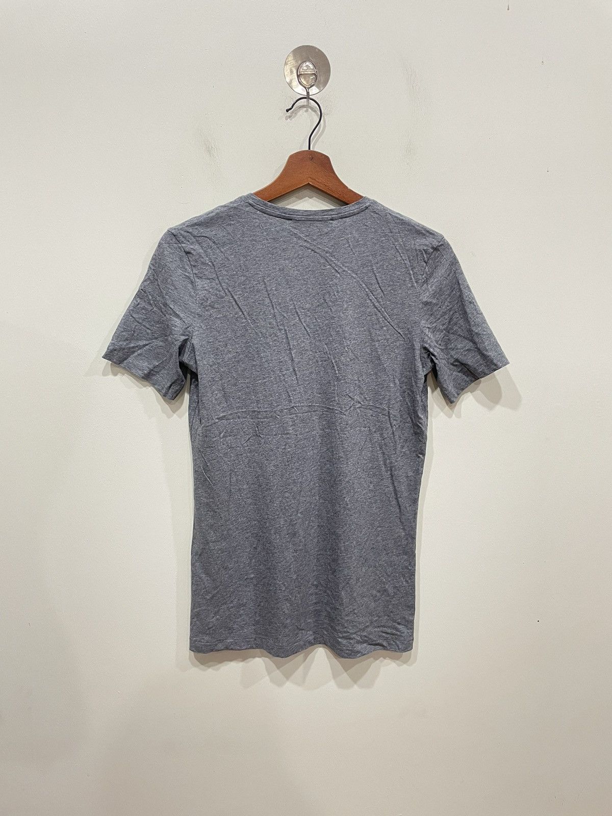 Acne Studios Acne Studios V-neck Tshirt Size US M / EU 48-50 / 2 - 2 Thumbnail