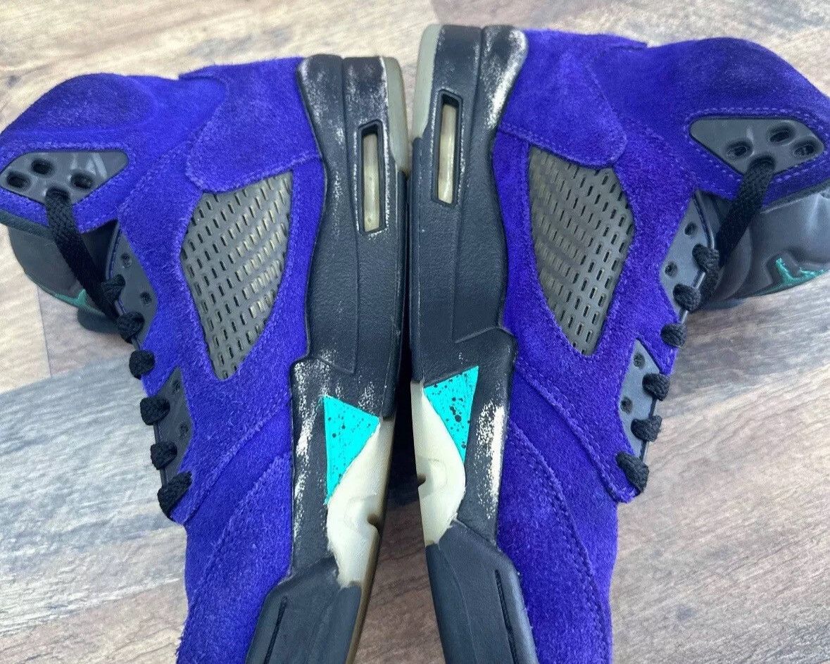Jordan Brand Jordan 5 Retro Alternate Grape 2020 Size US 8 / EU 41 - 7 Thumbnail