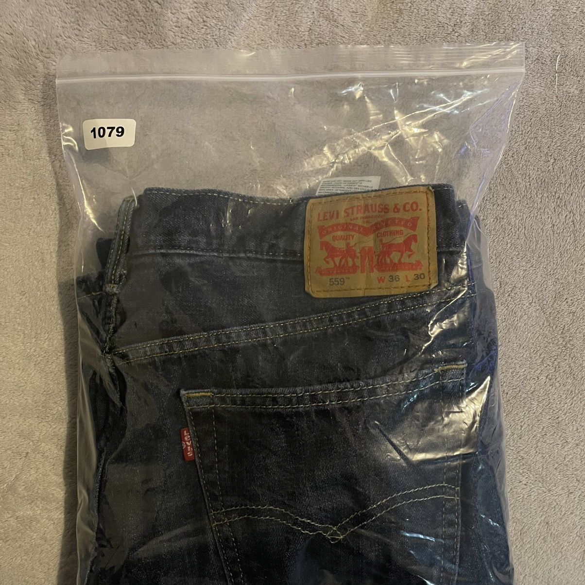 Levi's Vintage Levis 559 Mens Straight Leg Jeans 36x30 Denim Y2K Size US 36 / EU 52 - 13 Thumbnail