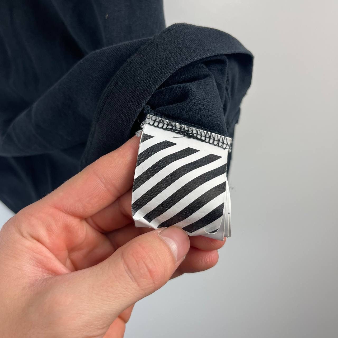 Off-White Off-White Small Chest Logo T-Shirt Black Size XXS Size US XXS / EU 40 - 7 Thumbnail