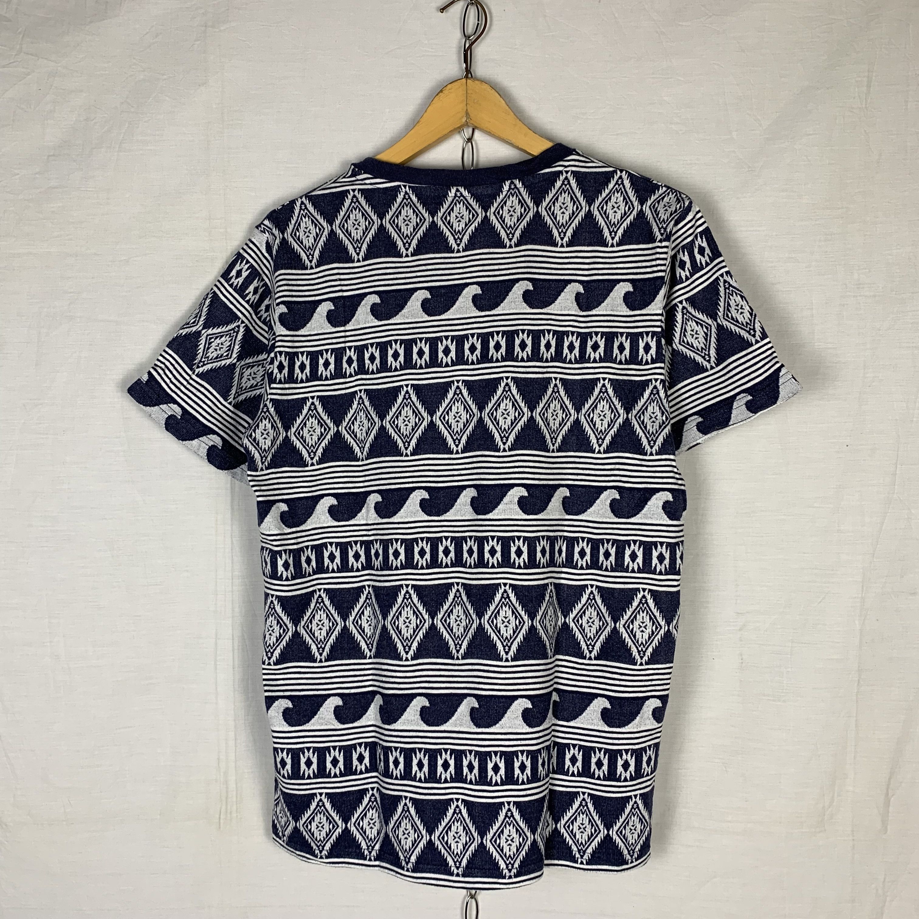 Hang Ten Vintage 90s Hang Ten Tshirt Size US L / EU 52-54 / 3 - 2 Thumbnail