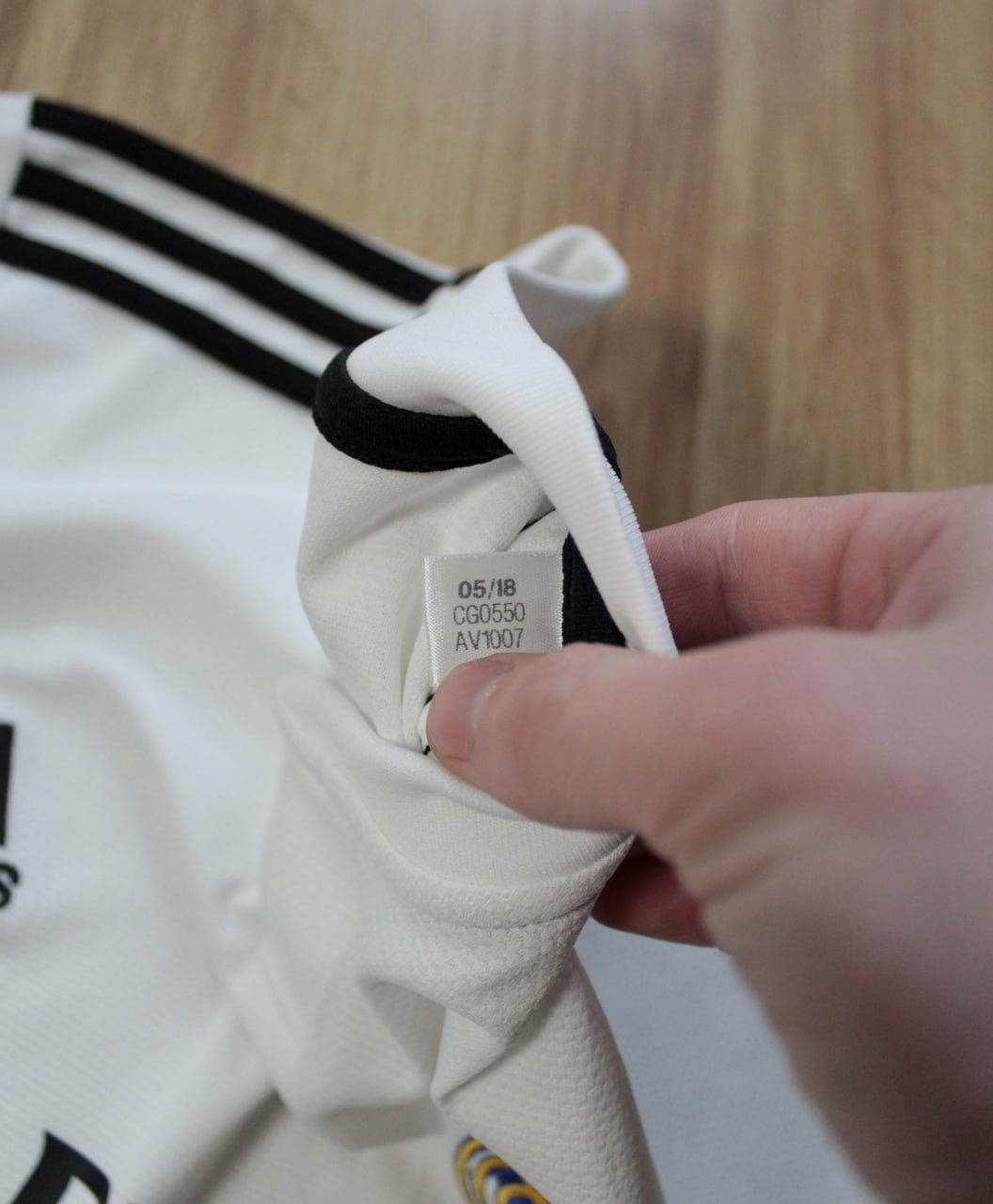 Adidas 🔥 Adidas Real Madrid 2018 White Home Jersey Shirt Size US S / EU 44-46 / 1 - 4 Thumbnail