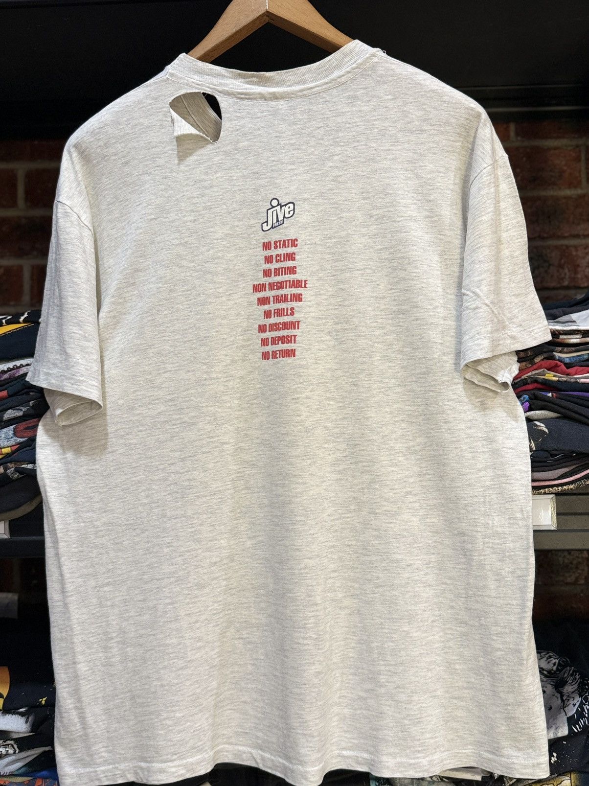 Freshjive Thrashed Vintage 90s Freshjie Streetwear Tee Size US L / EU 52-54 / 3 - 7 Thumbnail