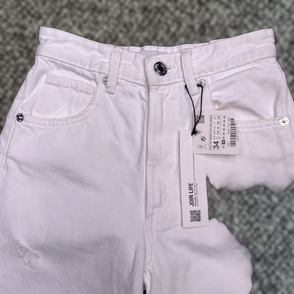 Zara Zara Jeans Womens 2 White Wide-Leg High Rise 32.5in Inseam Distressed 5-Pocket Denim Bohemian City Shirt? Size 26" / US 2 / IT 38 - 1 Thumbnail
