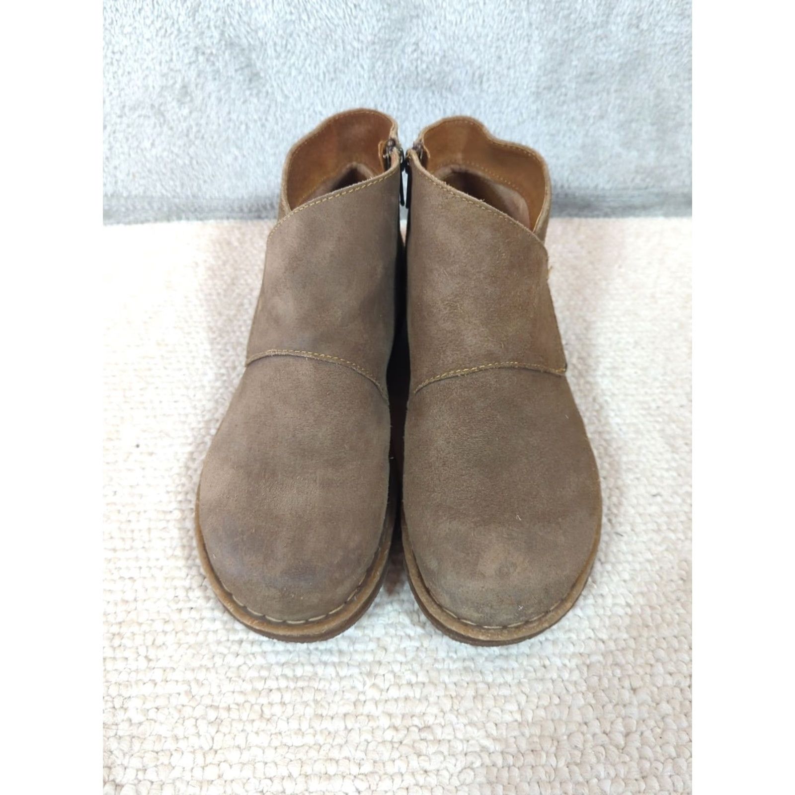 Born Børn Tora Crossover Ankle Boots Brown Suede Side Zip Women’s Size 10 Size US 10 / IT 40 - 2 Thumbnail