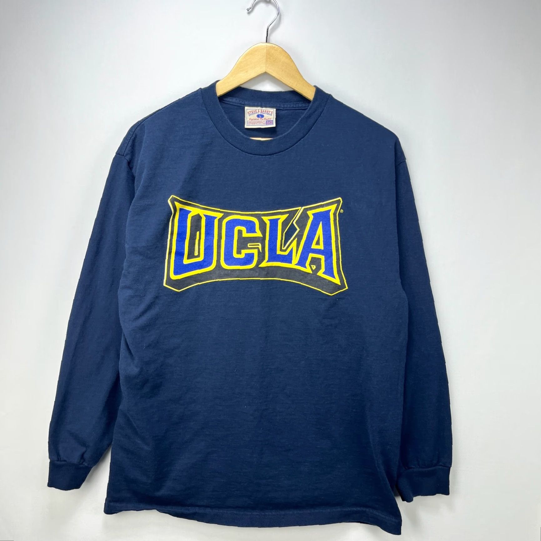 Vintage VINTAGE UCLA Long Sleeve Shirt L Men Blue 90s Shirt Mens Size US L / EU 52-54 / 3 - 2 Thumbnail