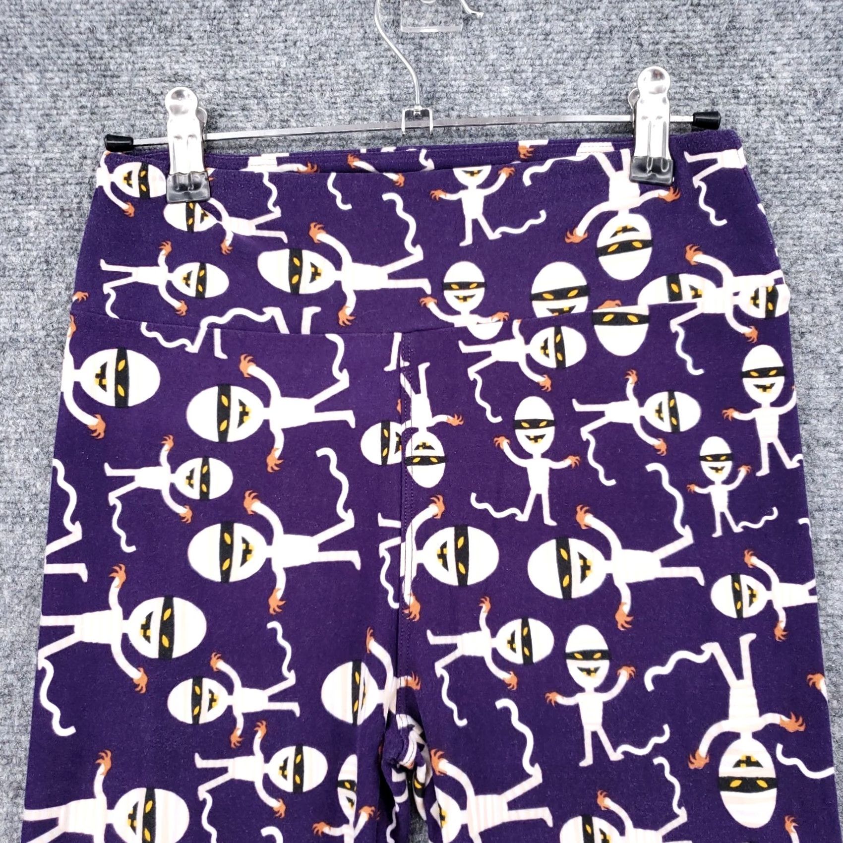 Vintage LuLaRoe Leggings Womens One Size Purple Halloween Mummy Print Stretch Pull On Size 42" / US 20 - 5 Thumbnail