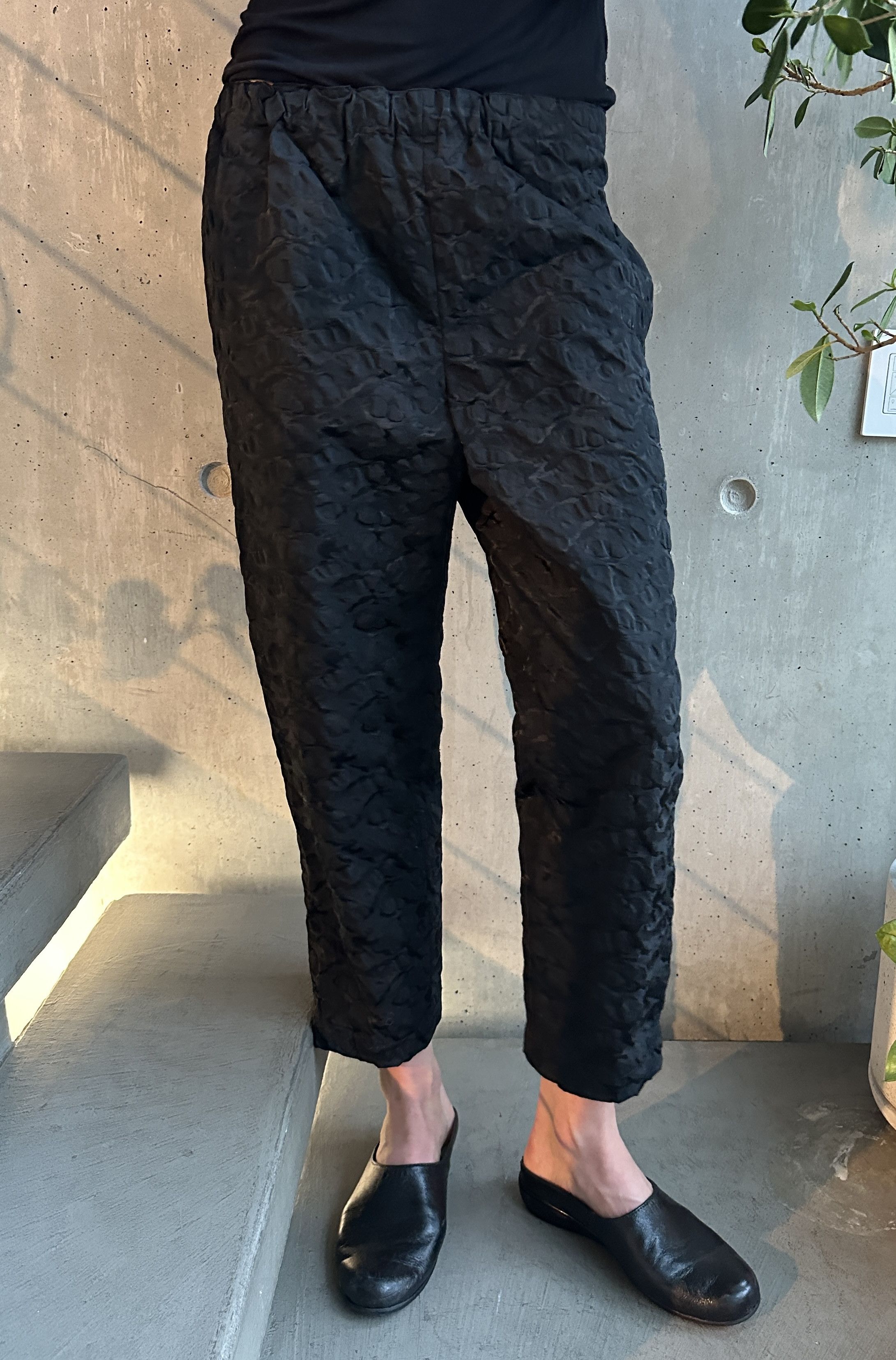 Comme des Garcons Textured black pant Size 34" / US 12 / IT 48 - 1 Thumbnail