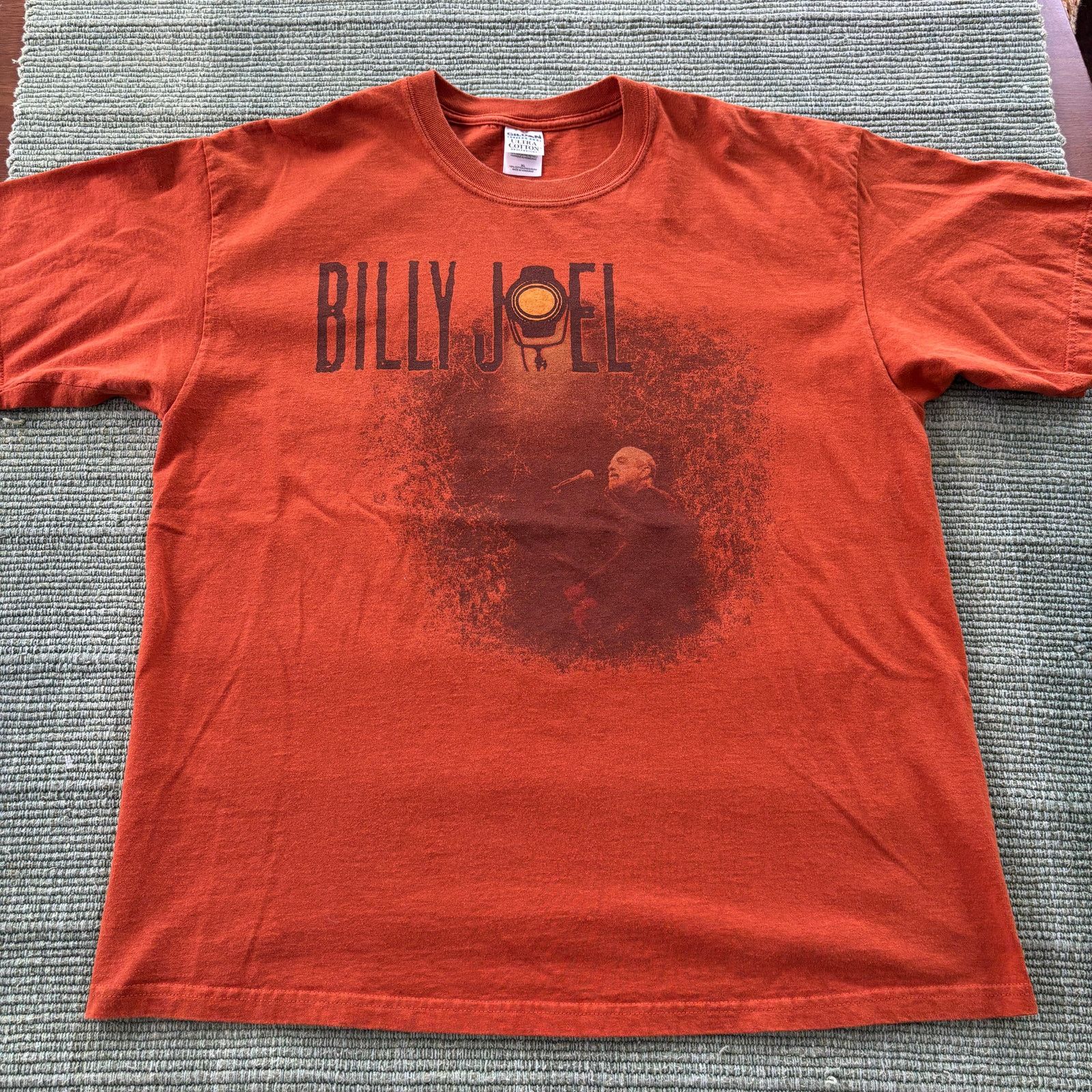 Gildan Vintage 2007 Billy Joel Concert Tee Shirt Sz XL Orange Size US XL / EU 56 / 4 - 2 Thumbnail