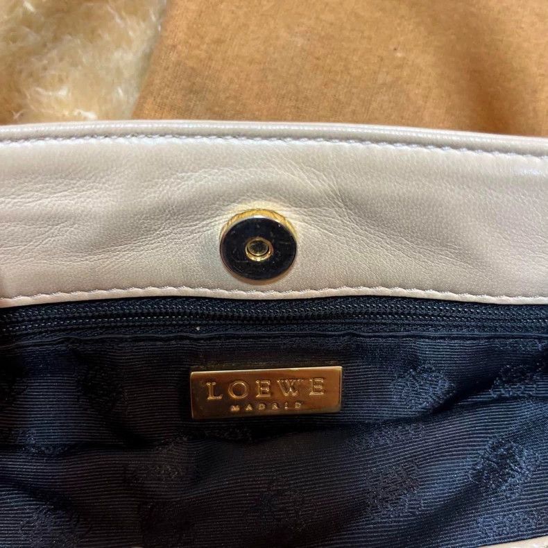 Loewe loewe Small off-white handbag 2503-Nextarrow Size ONE SIZE - 2 Thumbnail