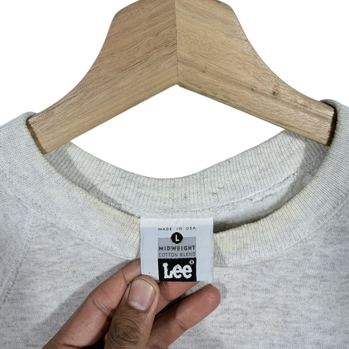 Lee Vintage Lee sweatshirt big logo Size US L / EU 52-54 / 3 - 3 Thumbnail