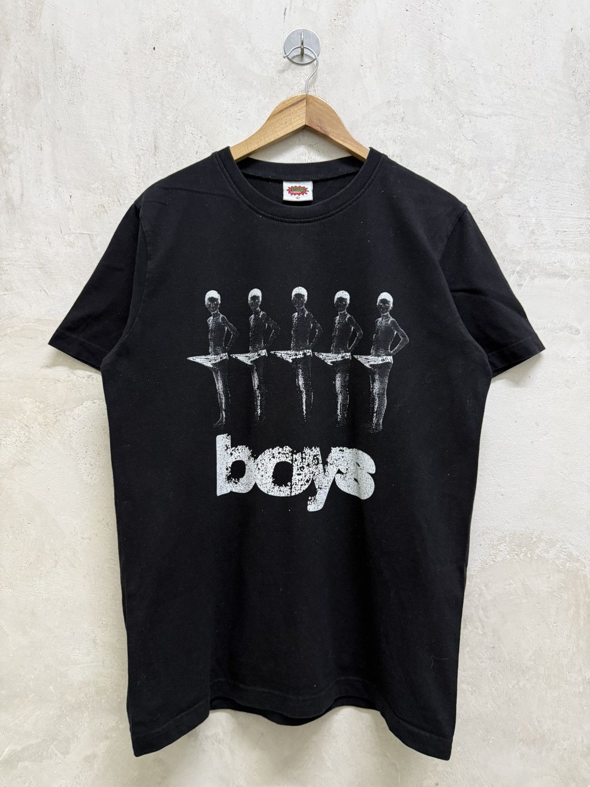 Japanese Brand Vintage 2000s Humor Boys “wear pampers” Shirt Size US L / EU 52-54 / 3 - 1 Thumbnail