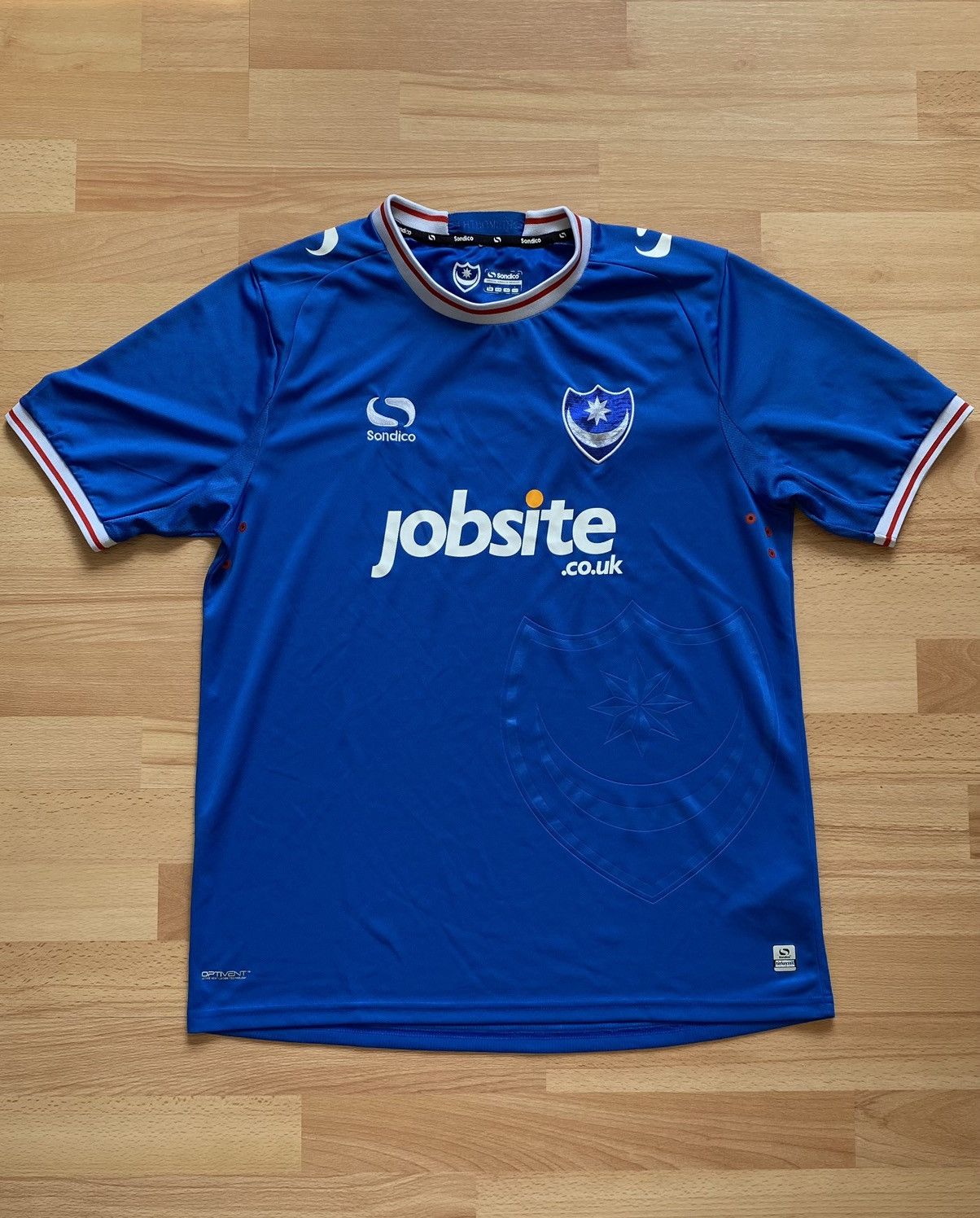 Other Portsmouth Fc Football Shirt Size L 2017-2018 Sondico Size US L / EU 52-54 / 3 - 1 Thumbnail