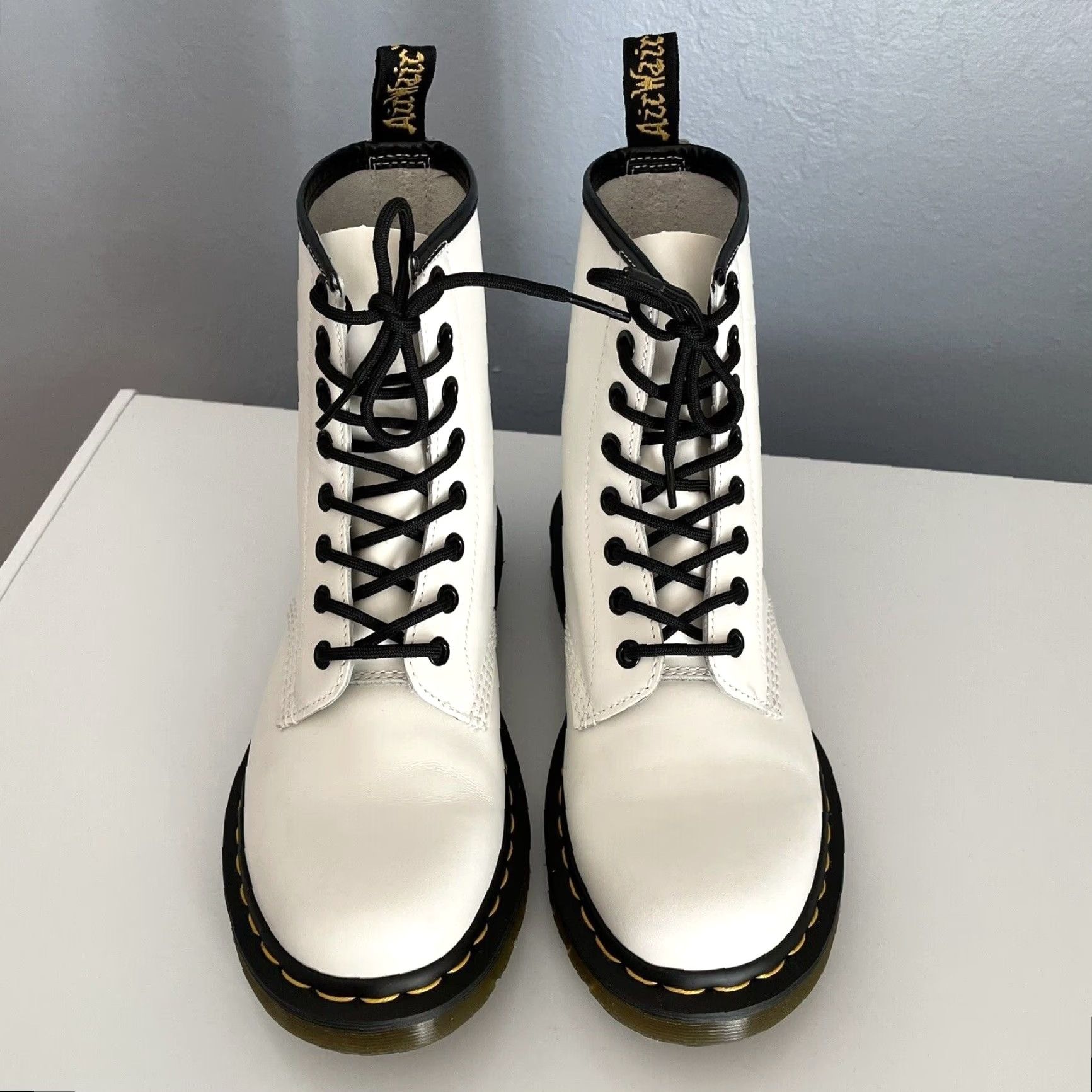 Dr. Martens VINTAGE Dr. Martens 1460 White Leather Lace Up Combat Boots Women 6 Worn Once Size US 6 / IT 36 - 3 Thumbnail