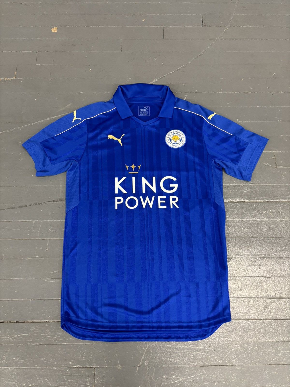 Puma Puma Leicester city soccer jersey Size US M / EU 48-50 / 2 - 1 Thumbnail