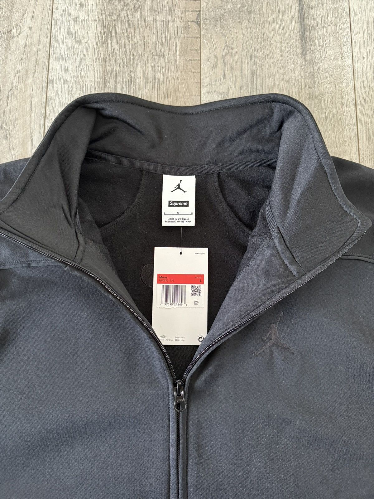Jordan Brand × Supreme Supreme Jordan Track Jacket Black Size US L / EU 52-54 / 3 - 3 Thumbnail