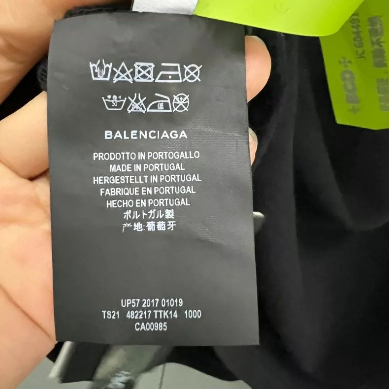 Balenciaga Balenciaga Black Logo Letter Print Hoodie Size US M / EU 48-50 / 2 - 4 Thumbnail