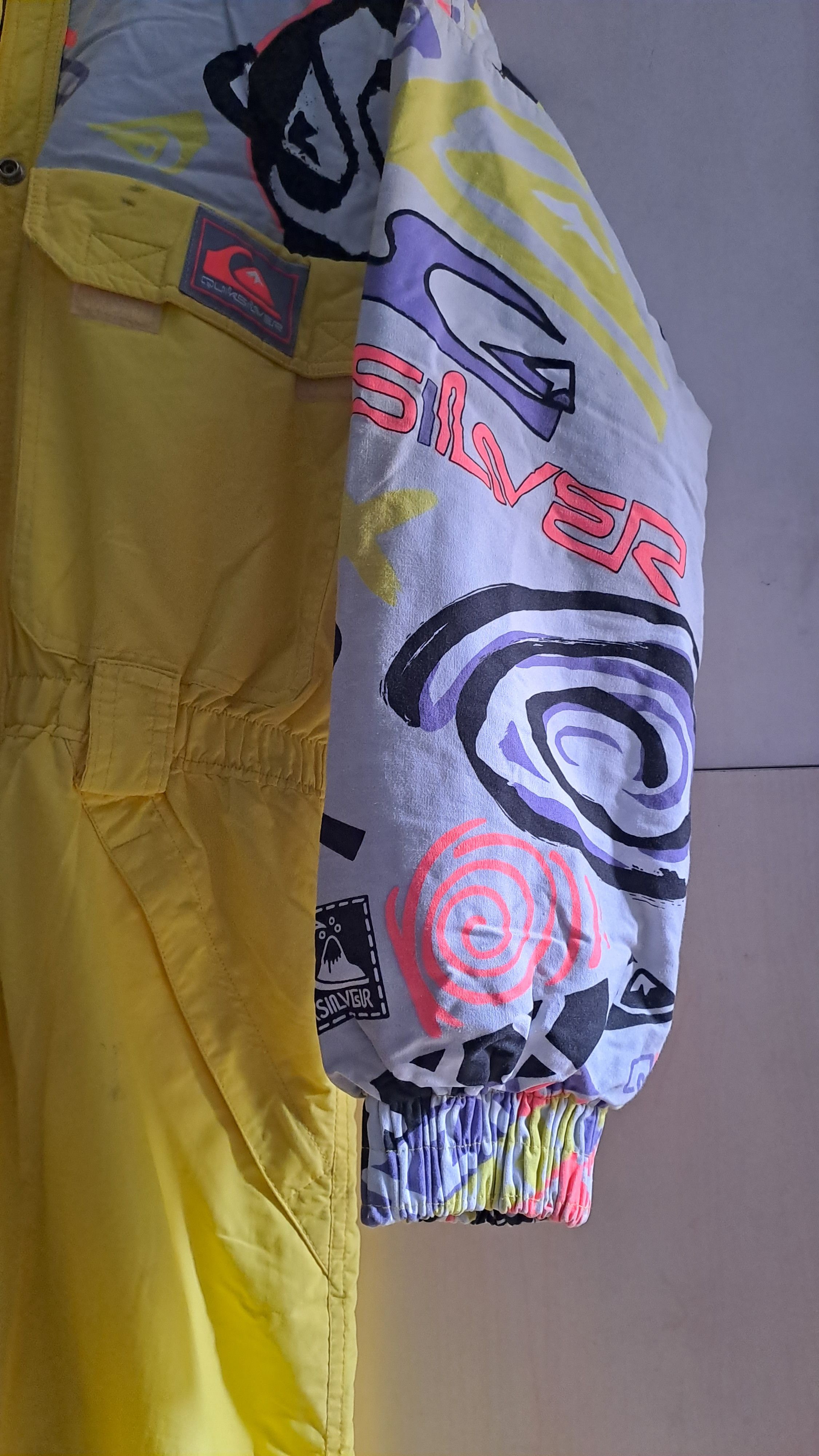 Other Vintage Quiksilever Ski Suit crazy pattern 80s 90s Size US L / EU 52-54 / 3 - 6 Thumbnail