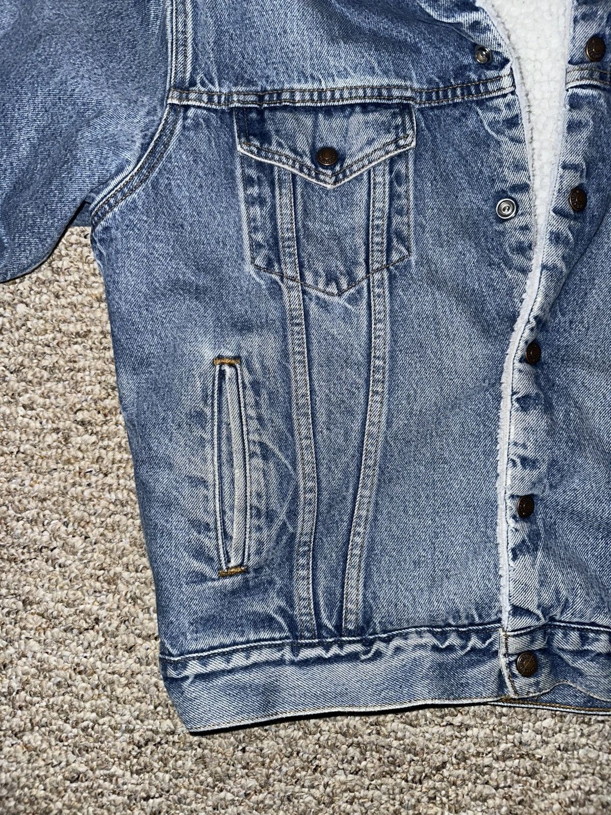 Levi's Vintage Clothing Levi’s Authentic Sherpa Denim Trucker Jacket Size US M / EU 48-50 / 2 - 3 Thumbnail