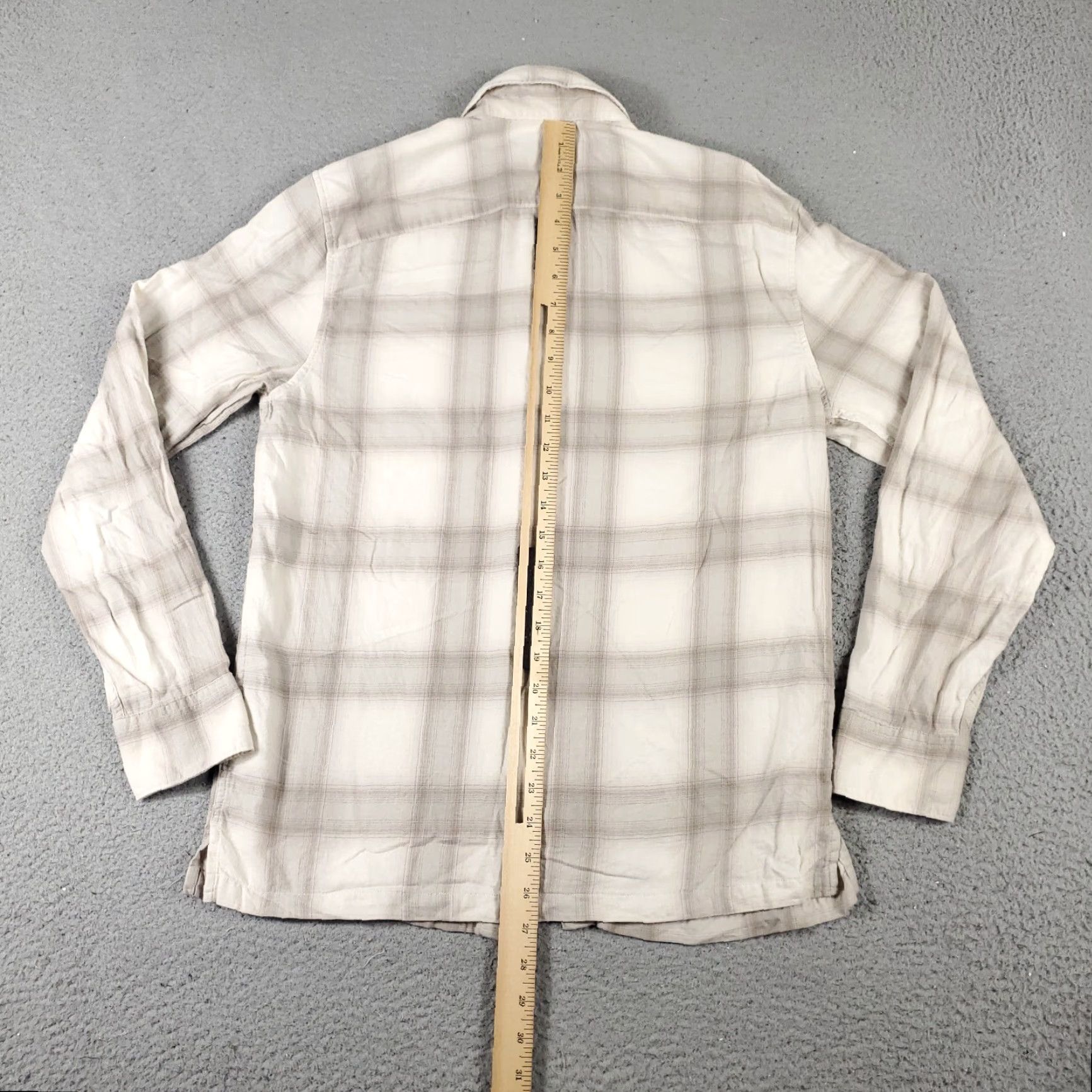 Abercrombie & Fitch Abercrombie & Fitch Button-Up Shirt Mens Small Beige Plaid Long Sleeve Size US S / EU 44-46 / 1 - 3 Thumbnail