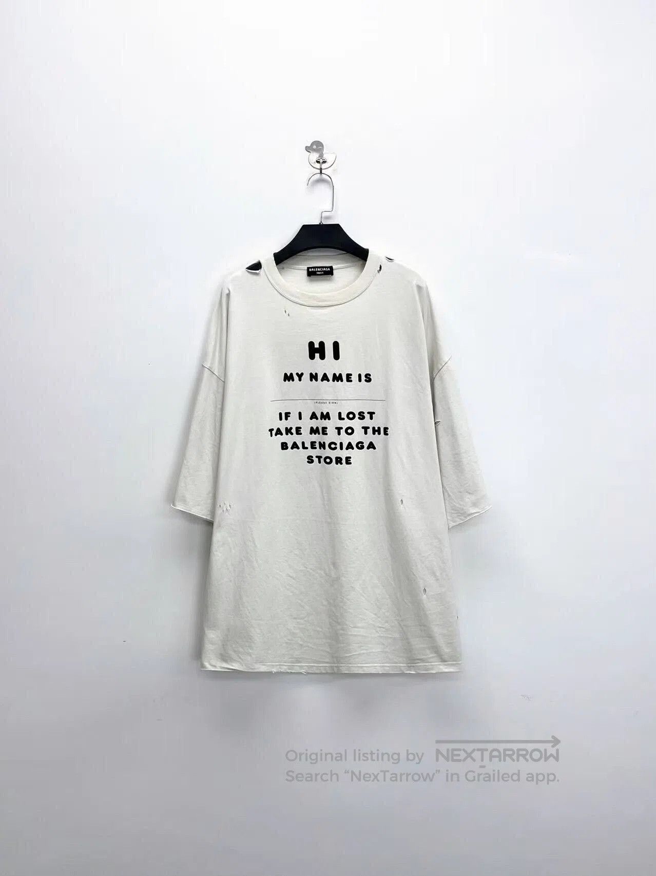 Balenciaga BalenciagaApple Music Hello My Name is Demna short