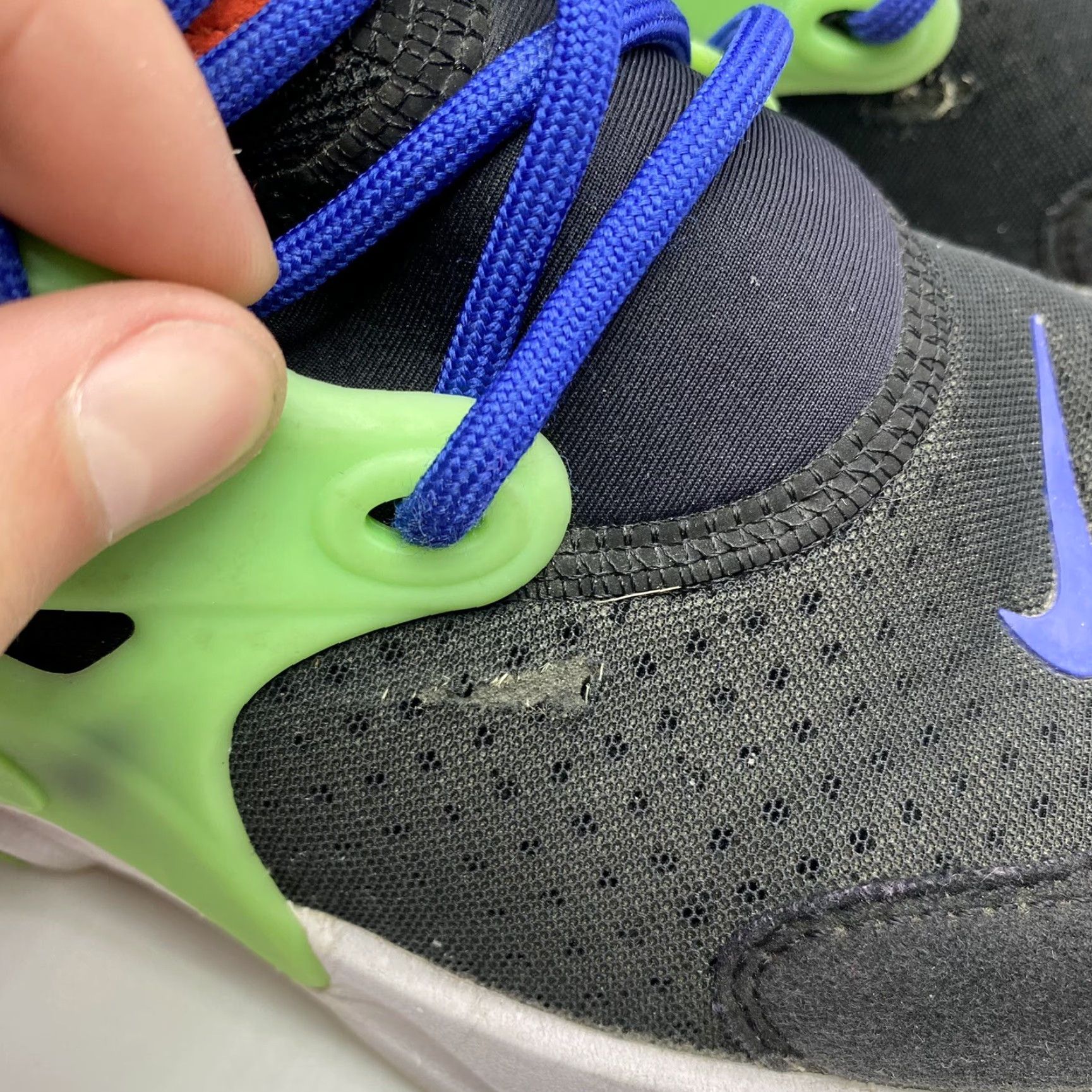 Nike NIKE REACT PRESTO BLACK GREEN NEBULA WOMENS SIZE 8 (6.5Y) SNEAKER BQ4002-006 NICKELODEON Size US 6 / IT 36 - 4 Thumbnail