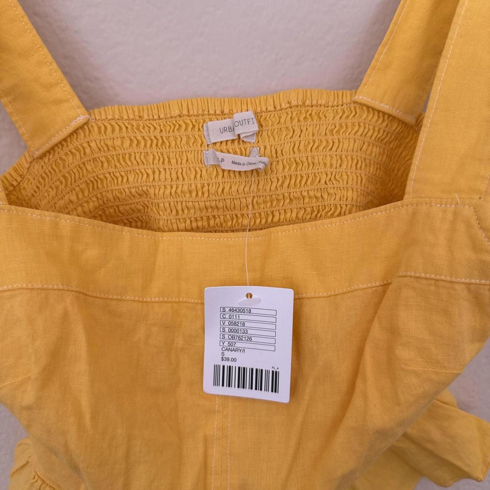 Urban Outfitters Urban Outfitters Crop Top Women's S Yellow Ruffled NWT Size S / US 4 / IT 40 - 2 Thumbnail