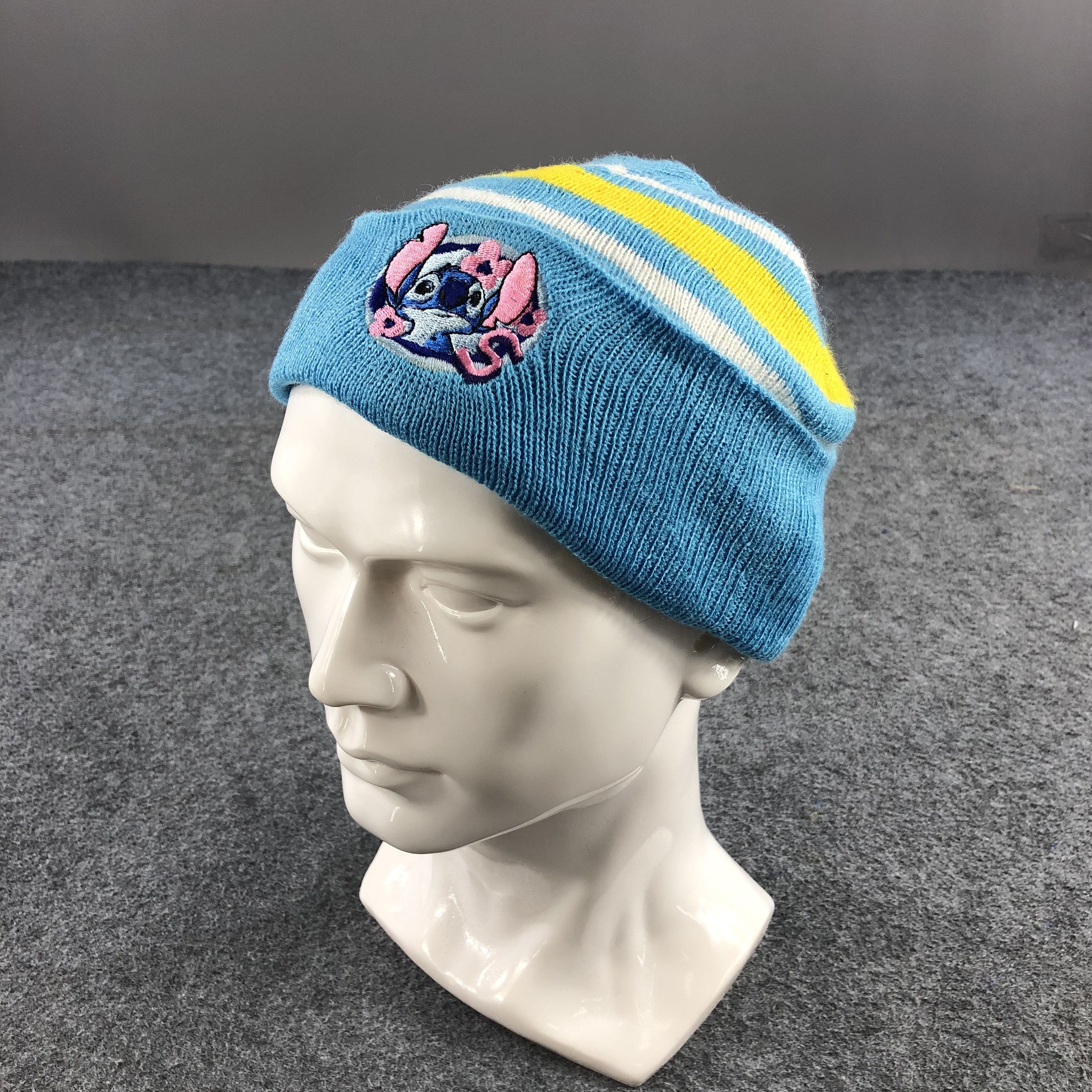 Disney Lilo & Stitch Beanie Snowcap Snow Hat B133 Size ONE SIZE - 1 Thumbnail