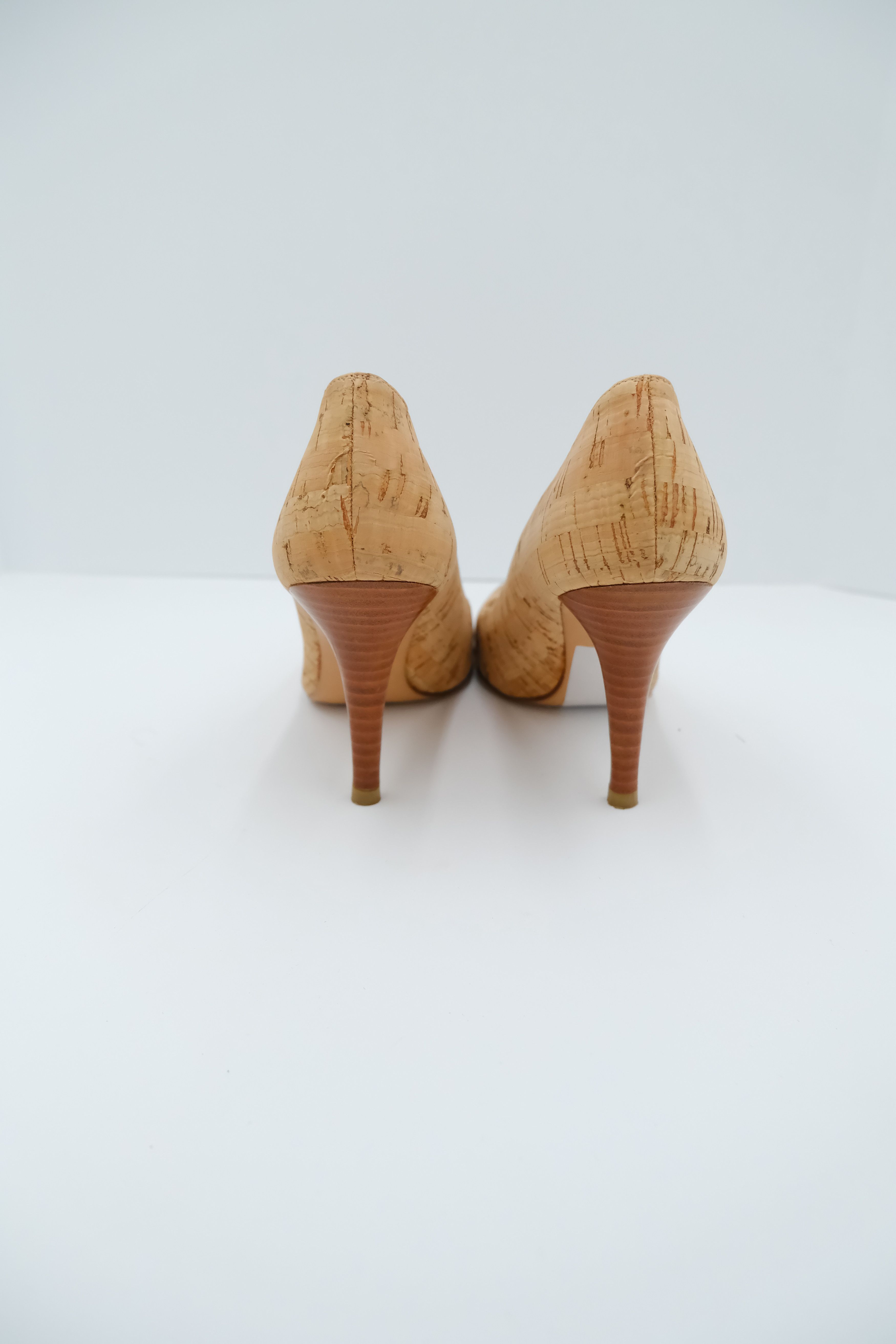 Stuart Weitzman Stuart Weitzman Cork Pumps Size US 5.5 / IT 35.5 - 3 Thumbnail