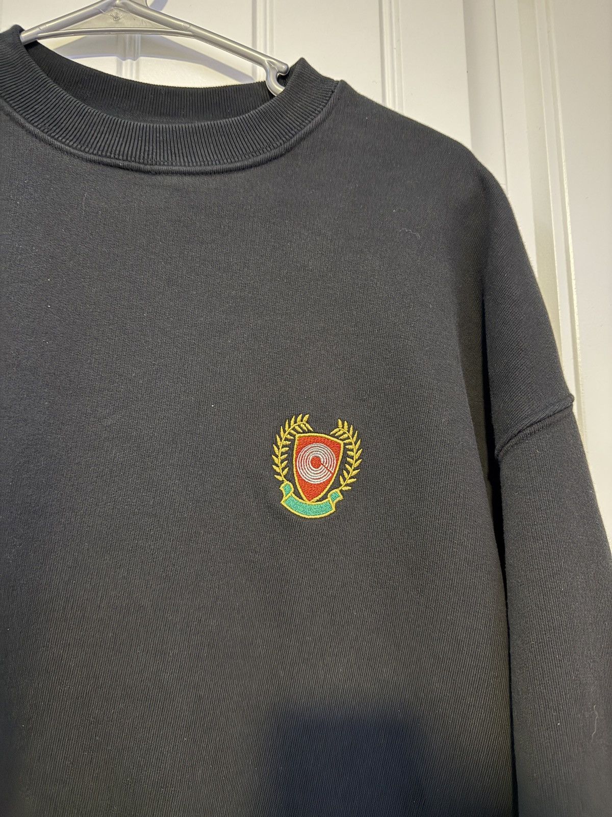 Yeezy Rare Yeezy Season 5 Black Calabasas Emblem Crewneck Sample Size US XS / EU 42 / 0 - 2 Thumbnail
