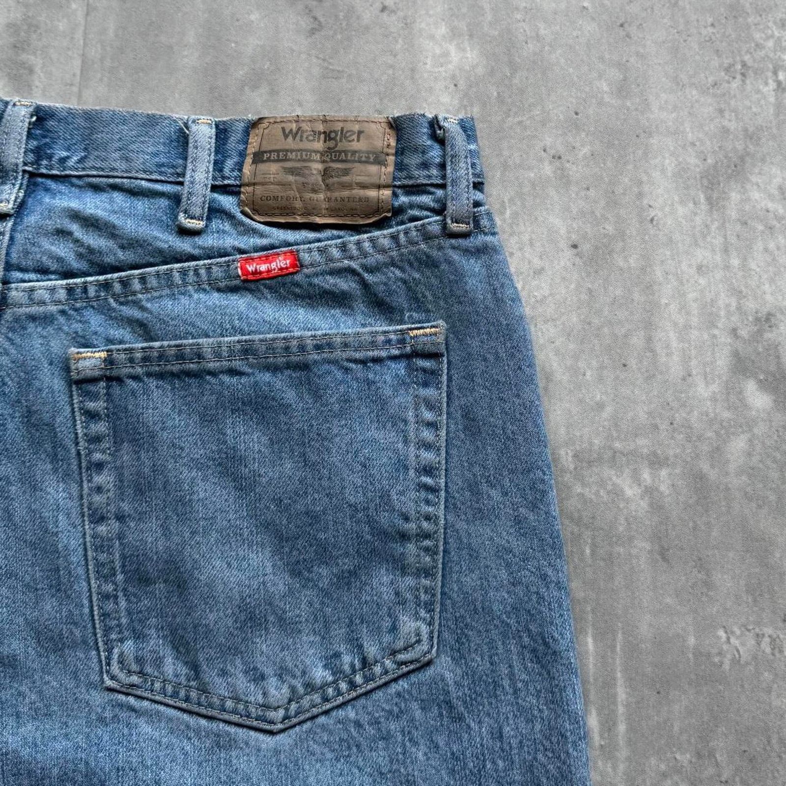 Vintage × Wrangler Vintage Y2K Wrangler Essential Medium Wash Denim Jeans Size US 34 / EU 50 - 3 Thumbnail