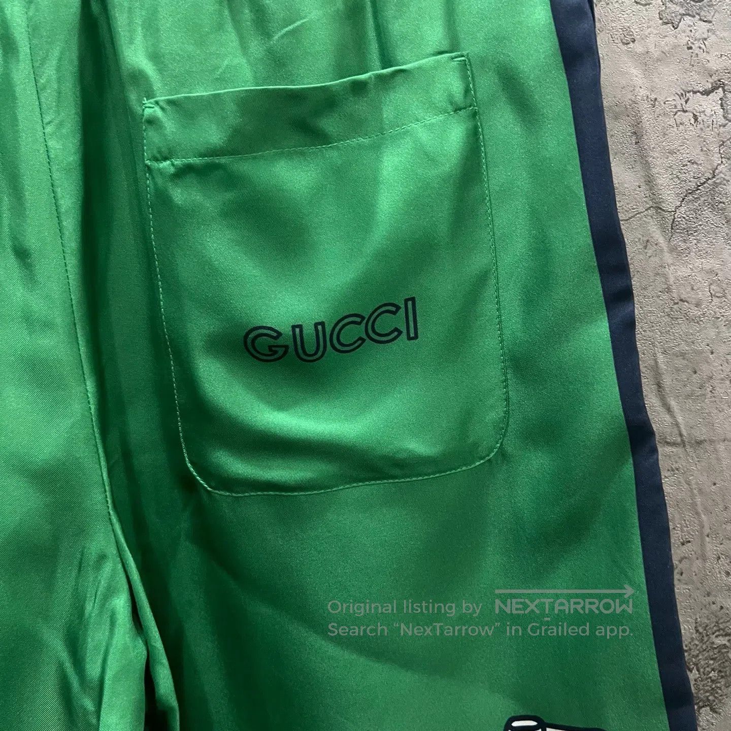 Gucci Guicci Green Silk Buckle Pattern Shorts| Size US 32 / EU 48 - 4 Thumbnail