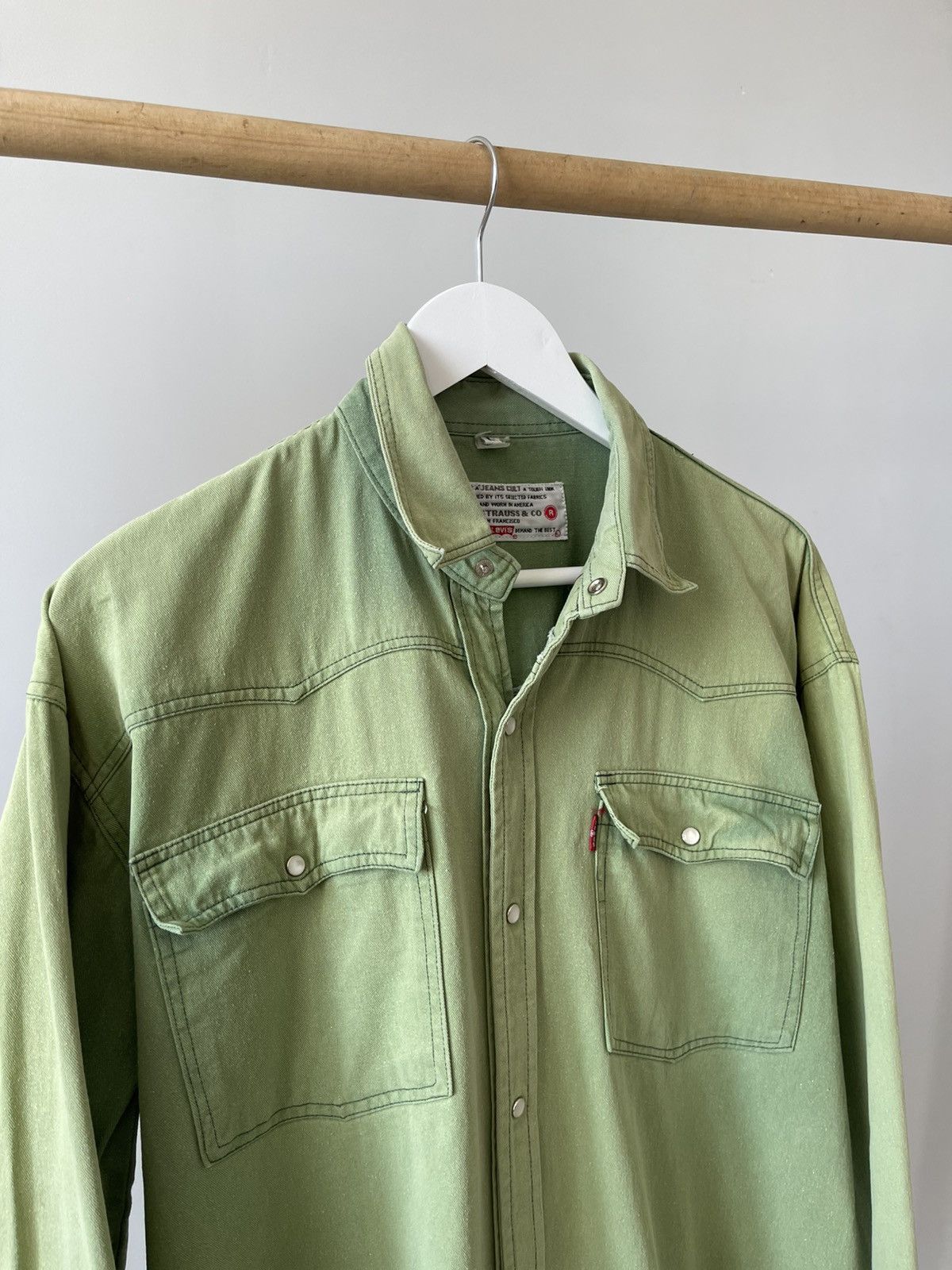 Levi's Crazy SunFaded Vintage Levi's Red Tab Pearl Snap Shirt Size US L / EU 52-54 / 3 - 6 Thumbnail