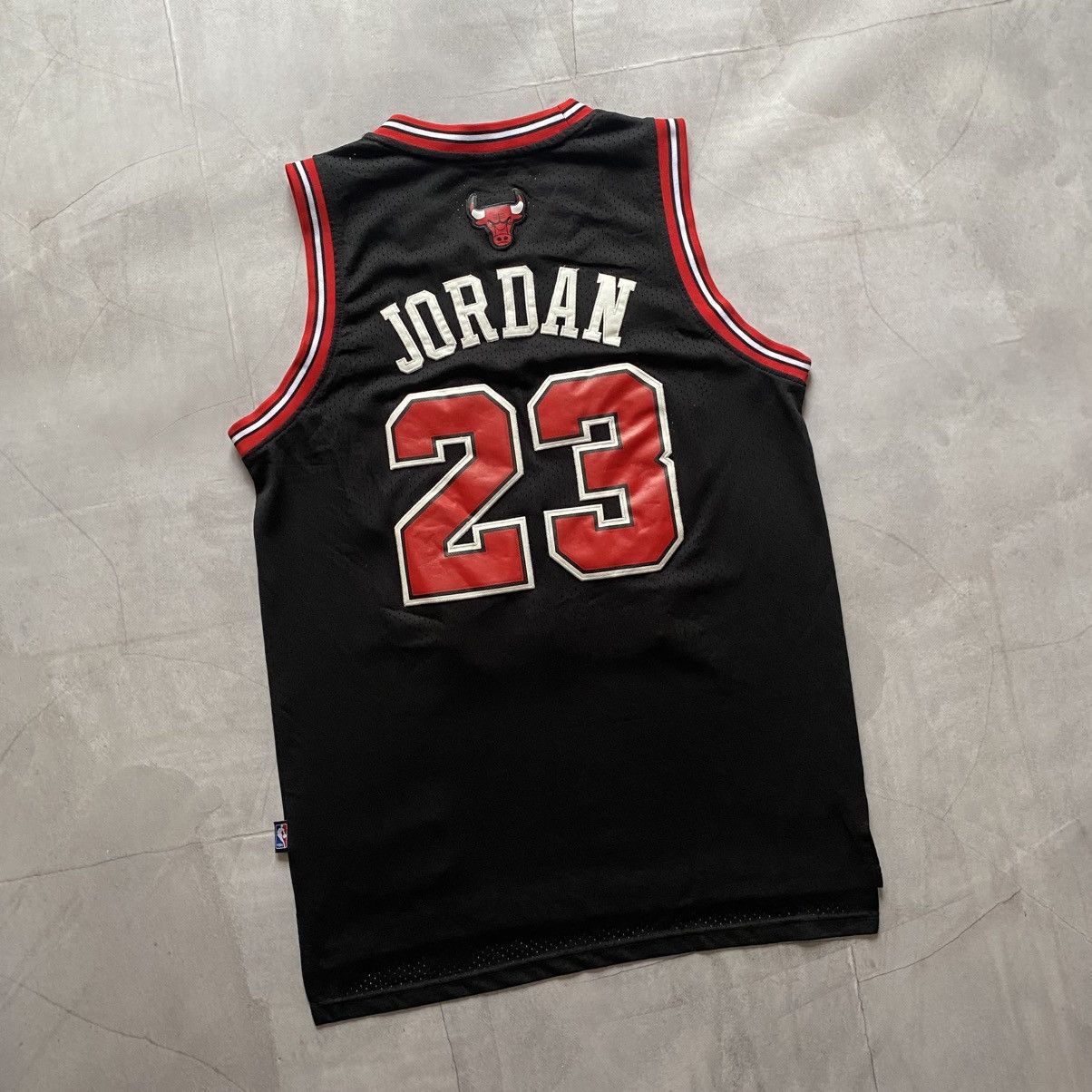 NBA × Nike × Vintage Vintage Nike NBA Chicago Bulls #23 Michael Jordan Jersey Size US S / EU 44-46 / 1 - 2 Thumbnail