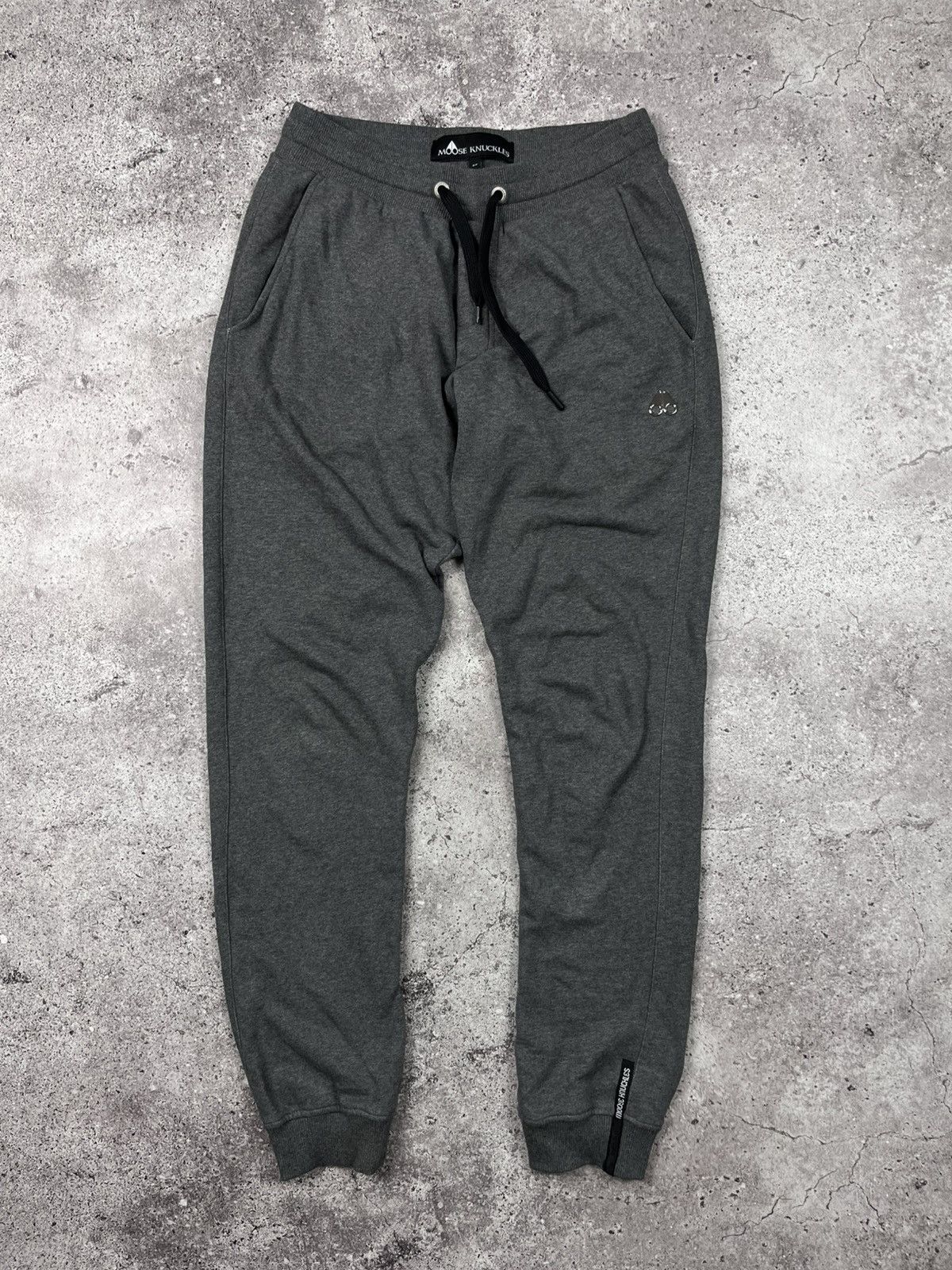 Designer × Moose Knuckles Moose Knuckles Pantalone Sweatpants Size S-M men’s Grey Size US 32 / EU 48 - 1 Thumbnail