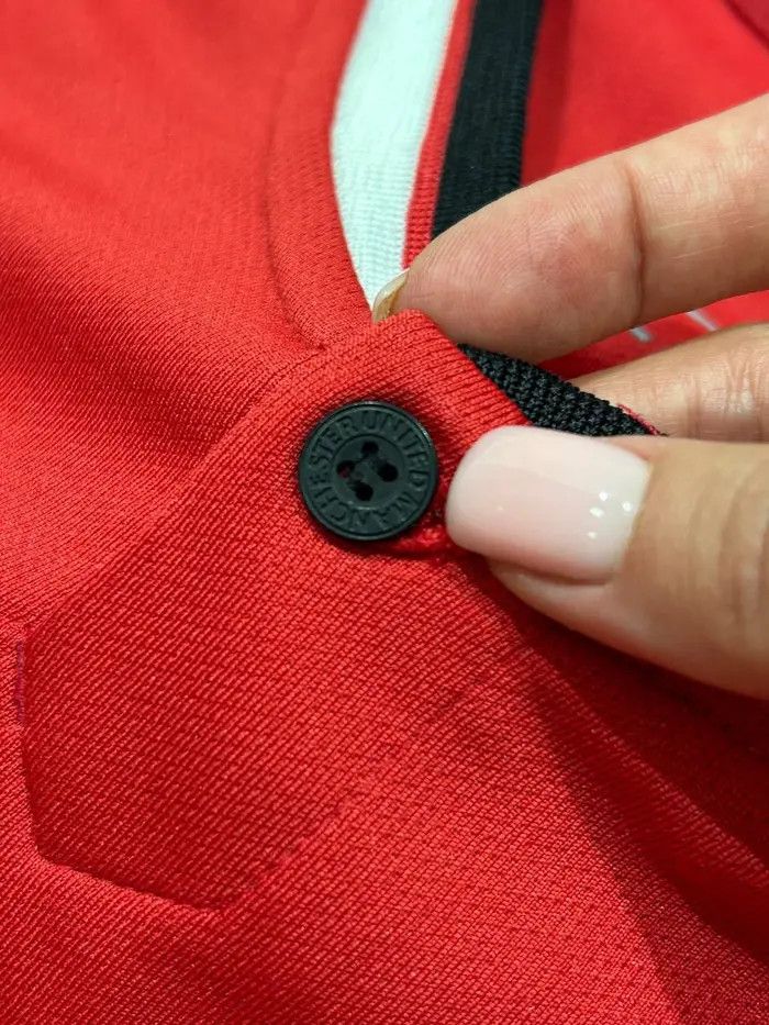 Nike Nike Manchester United 2014 2015 Home Football Shirt Jersey Size US S / EU 44-46 / 1 - 4 Thumbnail