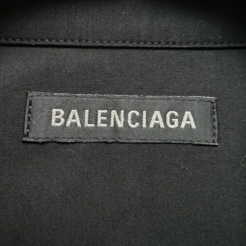 Balenciaga Balenciaga Bitcoin double B string Logo black long sleeve Size US L / EU 52-54 / 3 - 3 Thumbnail