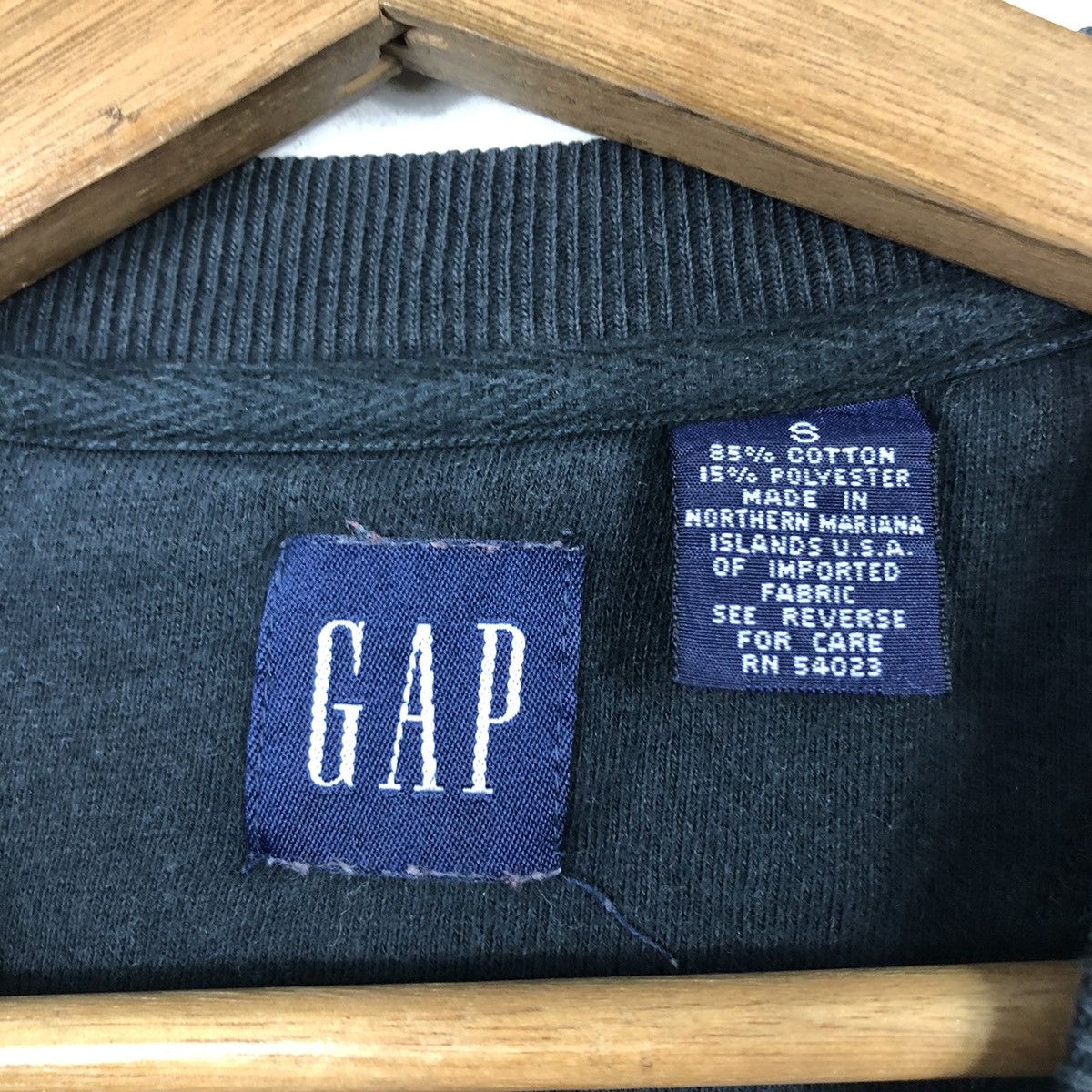 Japanese Brand 📌Vintage Sweatshirt Gap Big Logo Spell Out Embroidered Size US S / EU 44-46 / 1 - 14 Thumbnail