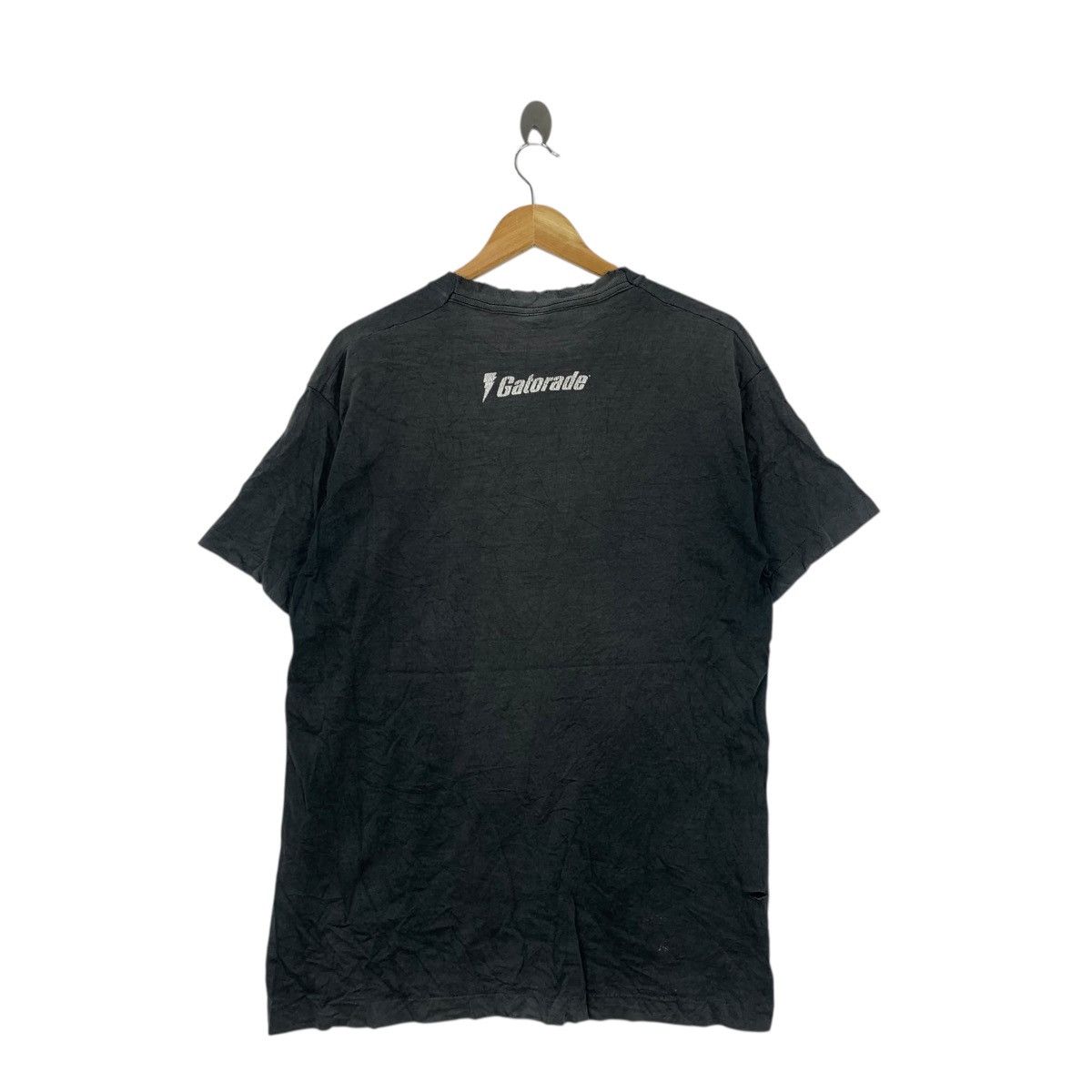 Vintage Vintage 90’ GATORADE ENERGY DRINK Ads Thrashed Tee Shirt Size US M / EU 48-50 / 2 - 6 Thumbnail