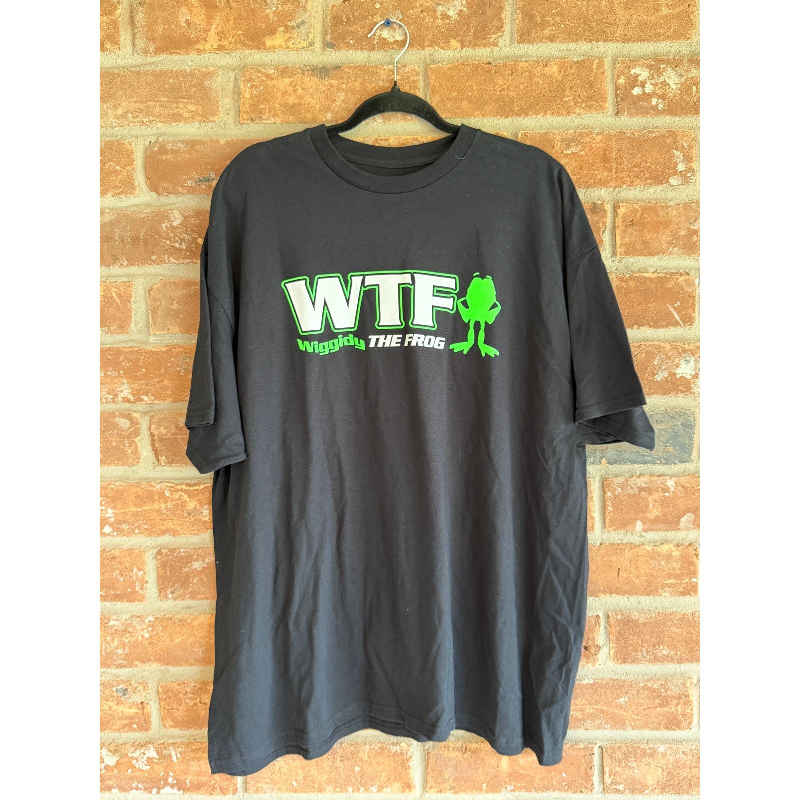 Vintage WTF Wiggidy Frog Graphic Tee Black 2XL Size US XXL / EU 58 / 5 - 1 Thumbnail