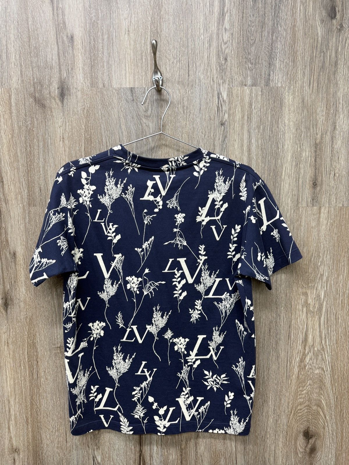Louis Vuitton Louis Vuitton Monogram Floral Tee Size US S / EU 44-46 / 1 - 5 Thumbnail