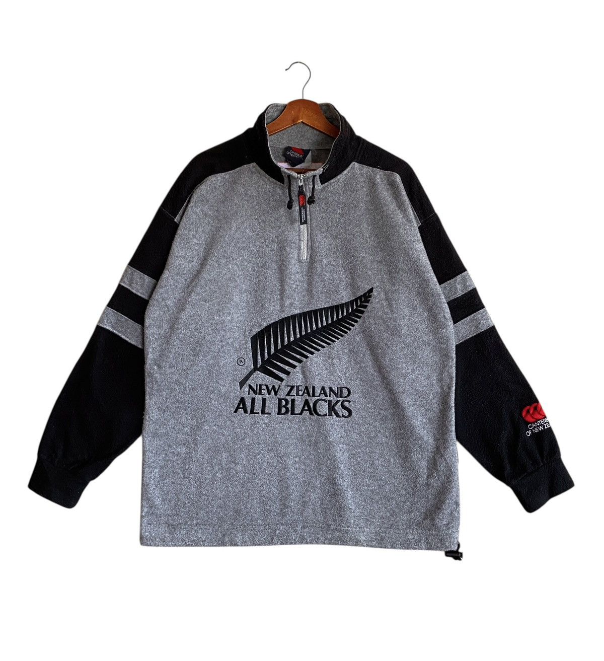 Canterbury of New Zealand Vintage Brand Canterbury New Zealand Half Zipper 1990s Size US L / EU 52-54 / 3 - 1 Thumbnail