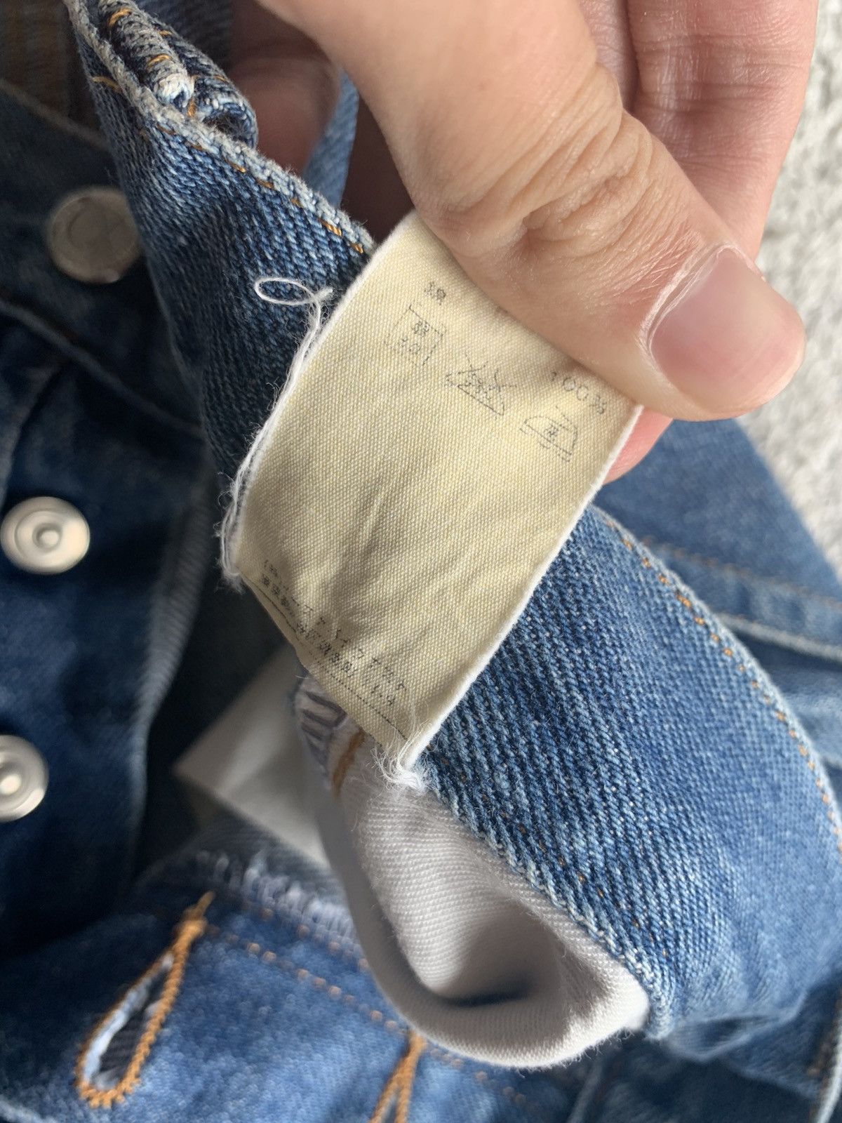 A.P.C. VINTAGE APC SELVEDGE BUTTON FLY FADED DISTRESSED DENIM Size US 30 / EU 46 - 17 Thumbnail